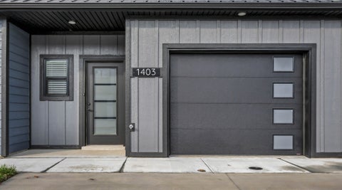 Photo of 1403 Jonathan Wade Circle, Clarksville, TN 37043 (MLS # 3609936)