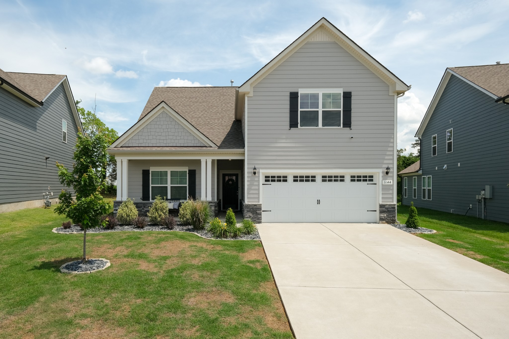 3144 Chatfield Dr