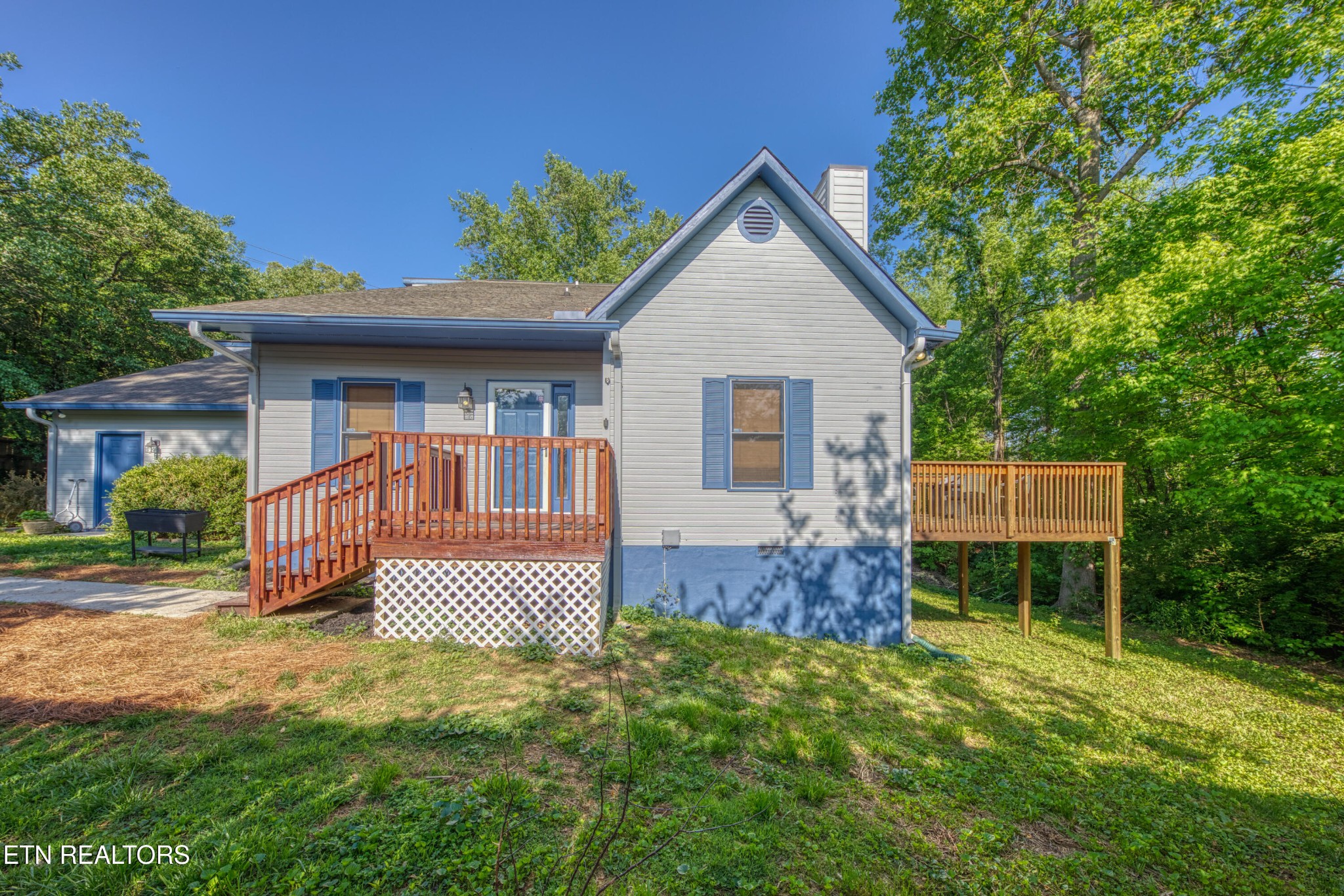 8013 Middlebrook Pike