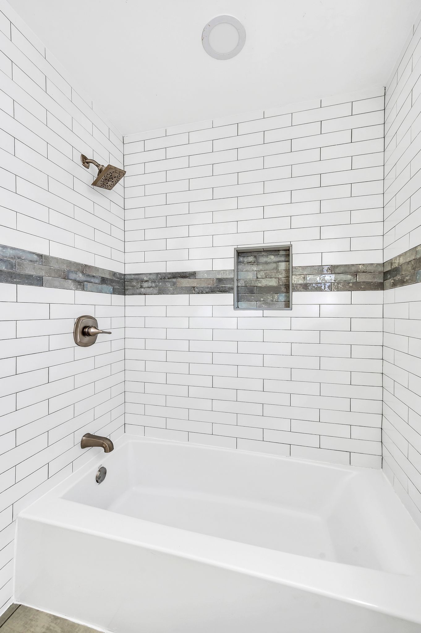 Nashville, Tennessee 37218, United States, 5 Bedrooms Bedrooms, ,2 BathroomsBathrooms,Residential,Active,129477