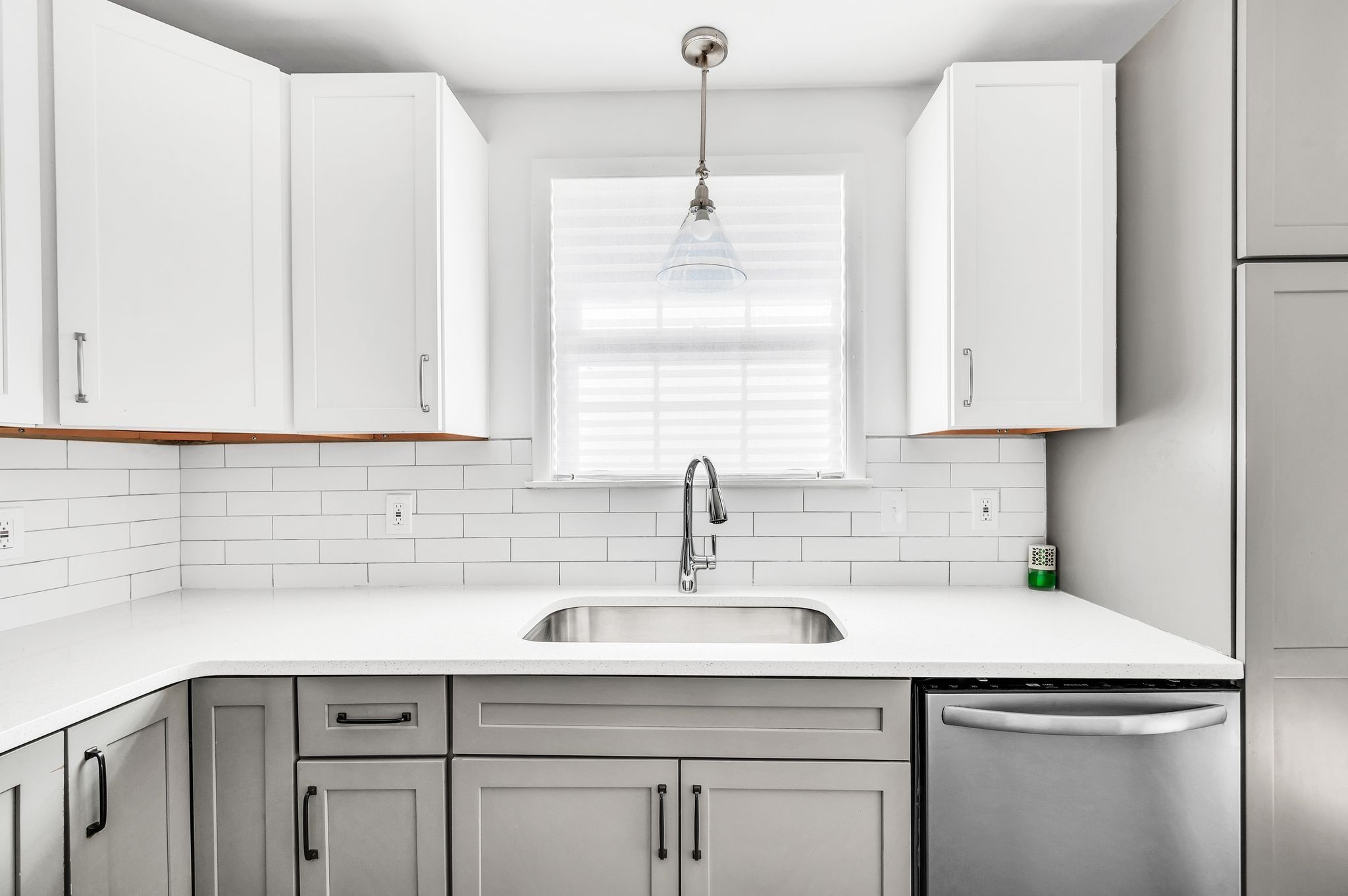 Nashville, Tennessee 37218, United States, 5 Bedrooms Bedrooms, ,2 BathroomsBathrooms,Residential,Active,129477