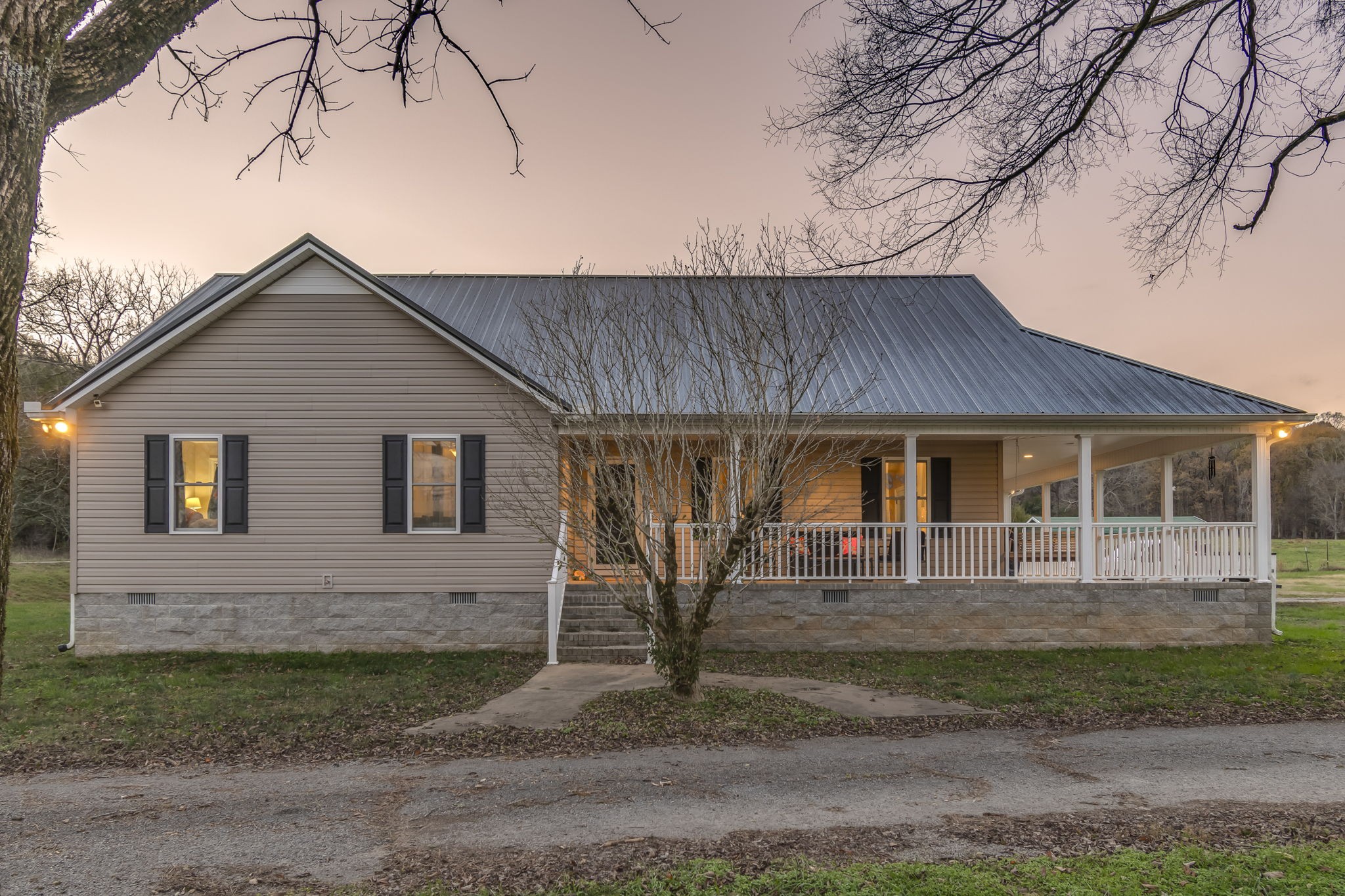 533 Solomon Rd