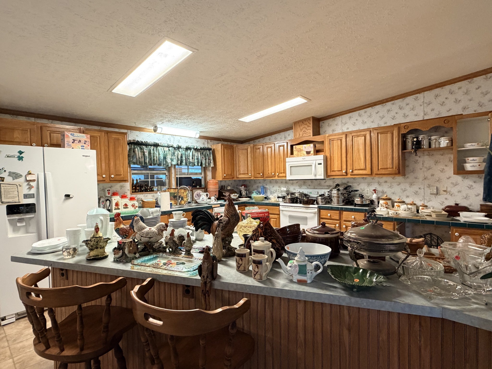 561 Mans Hollow Rd