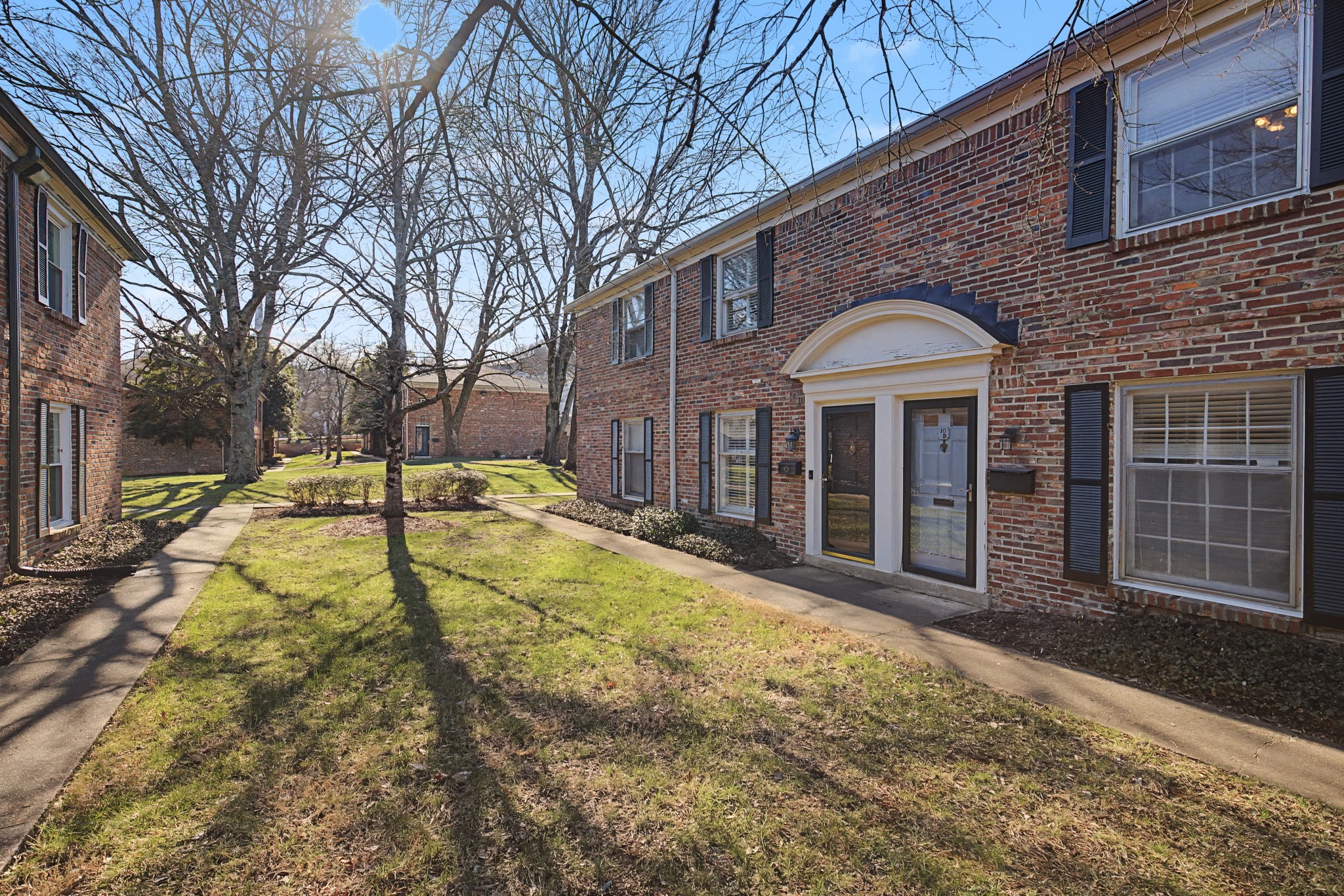 5025 Hillsboro Pike 10D