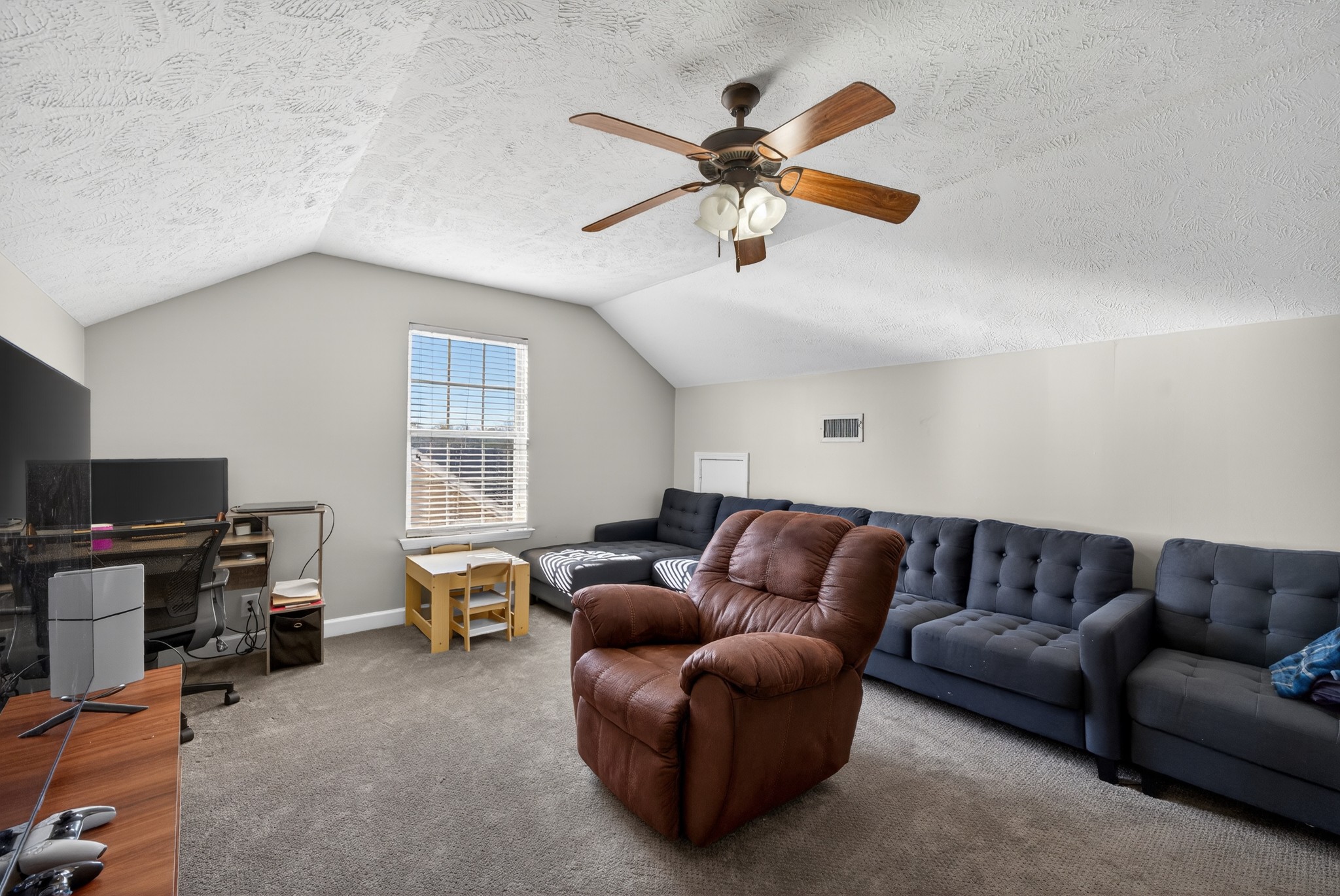 3005 Apple Orchard Trl