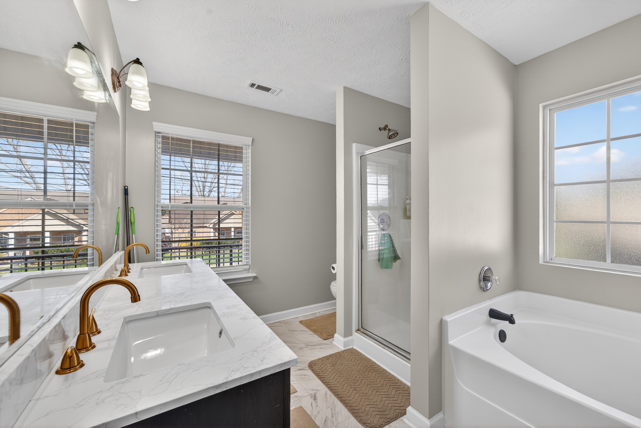 3005 Apple Orchard Trl