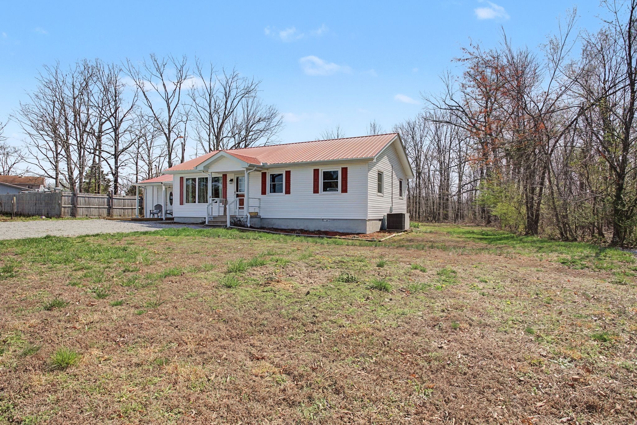 127 Rockhouse Rd