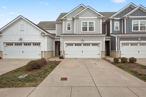 1012 June Wilde Rdg Spring Hill TN 37174