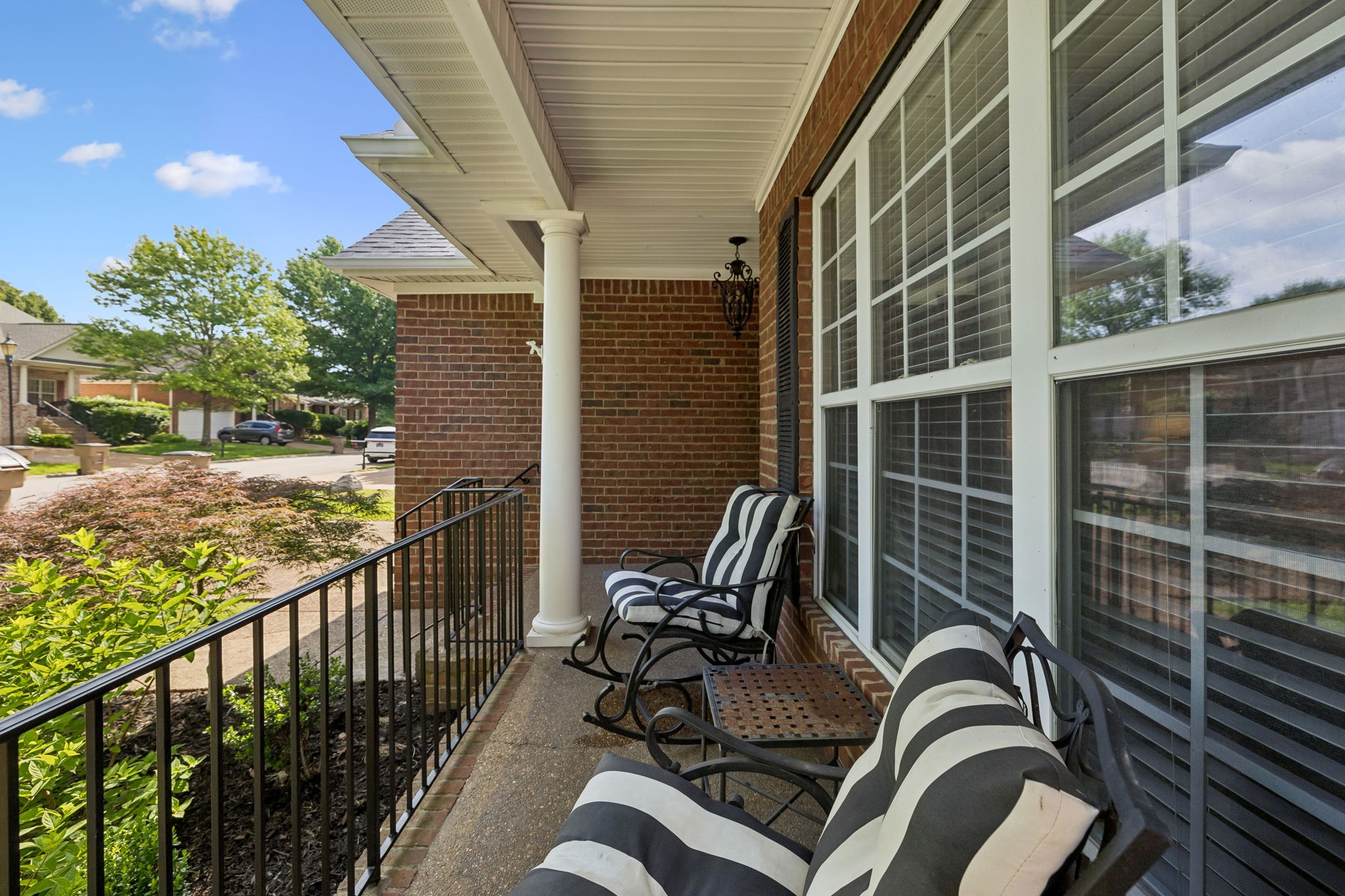 6127 Brentwood Chase Dr