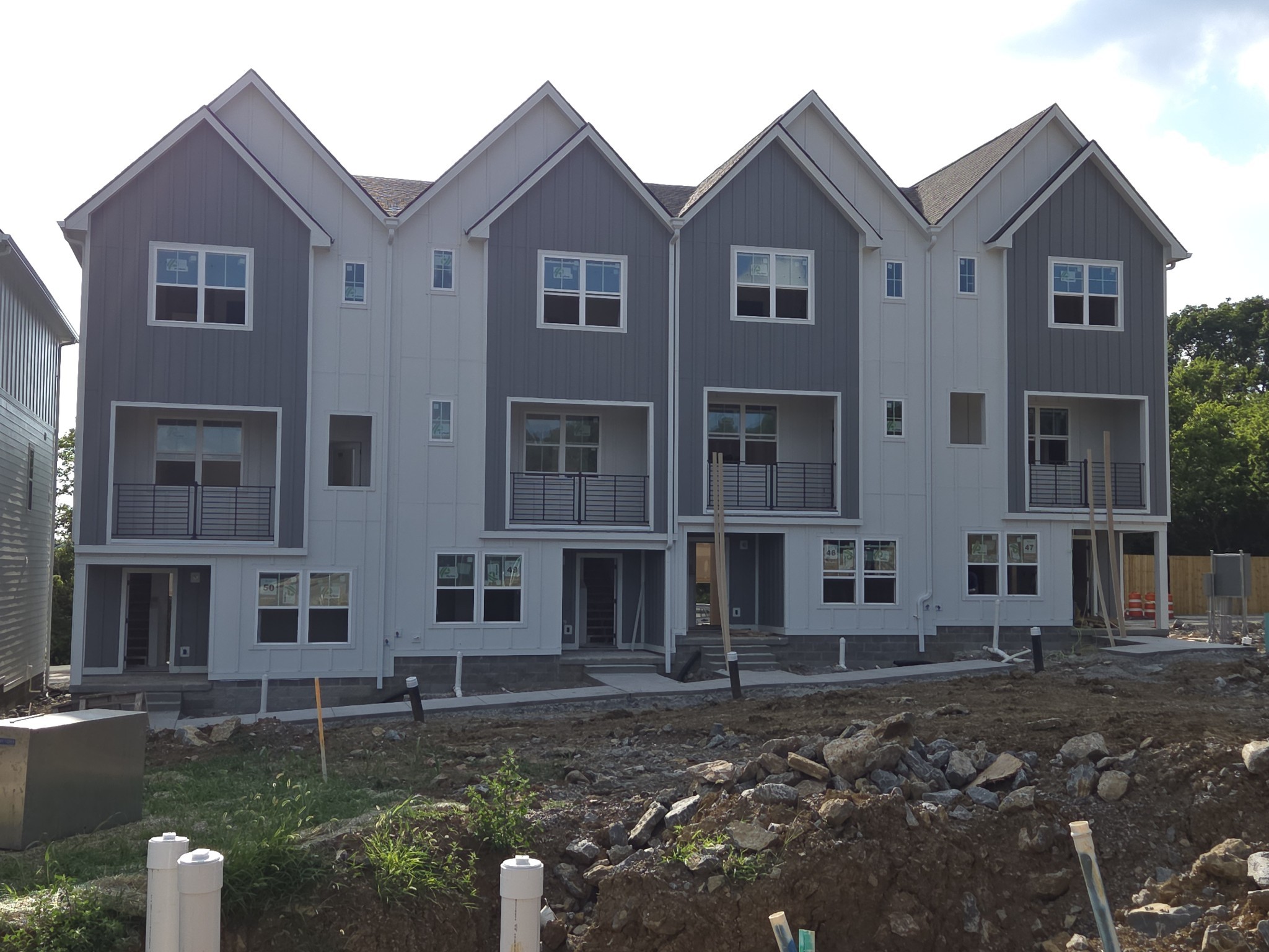 3348 Conviser Dr