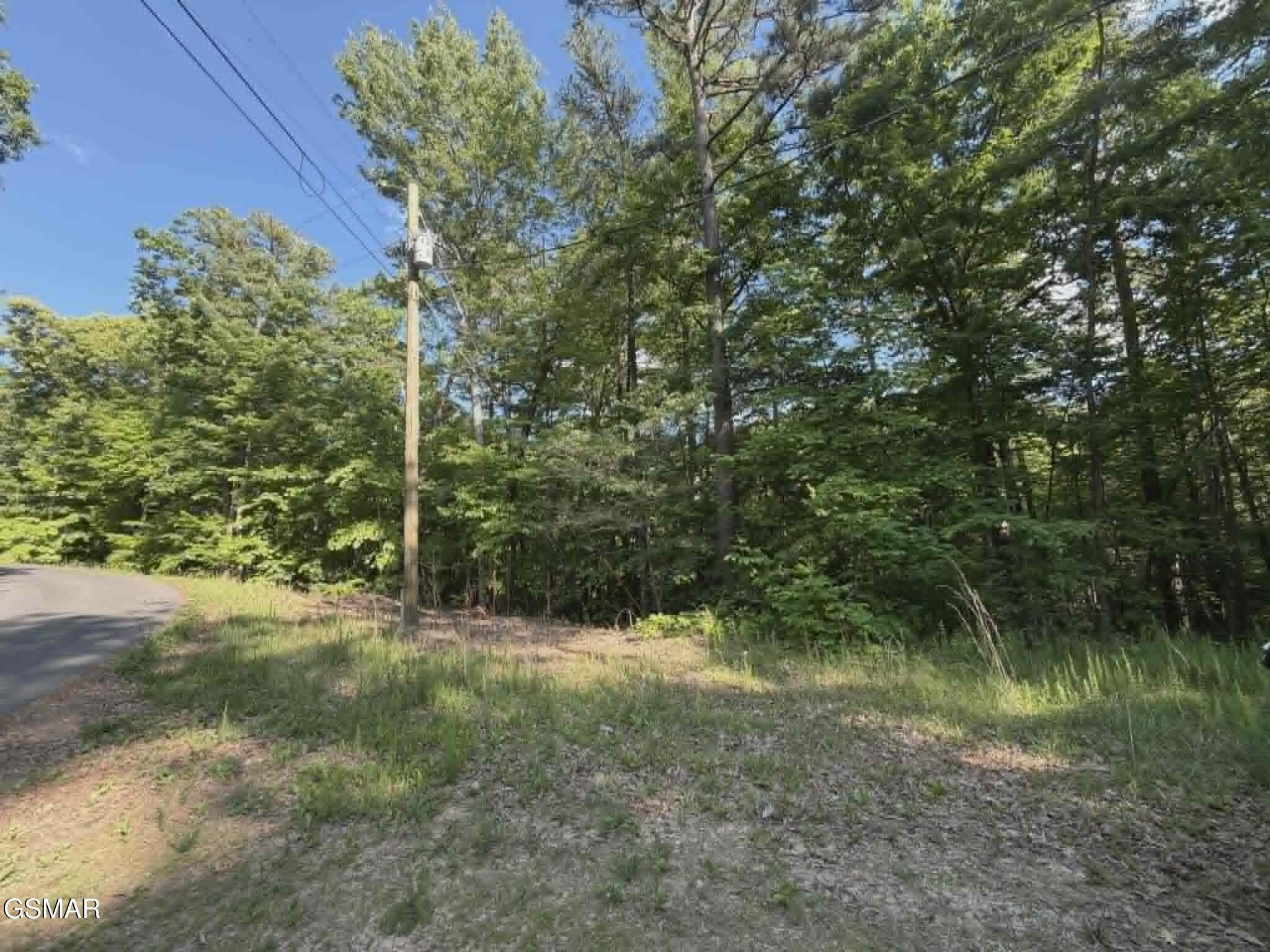 202122 Fox Hunters Lane