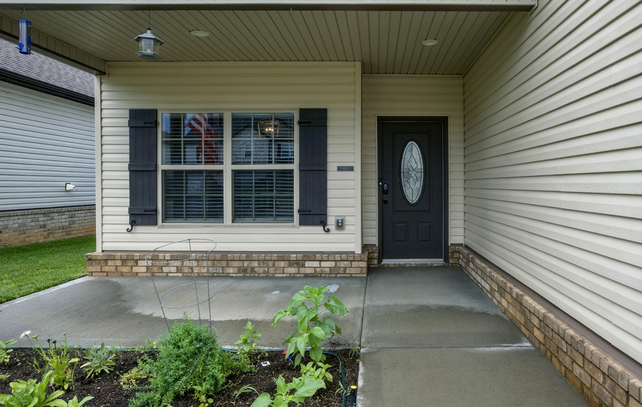 214 Elwell Rd