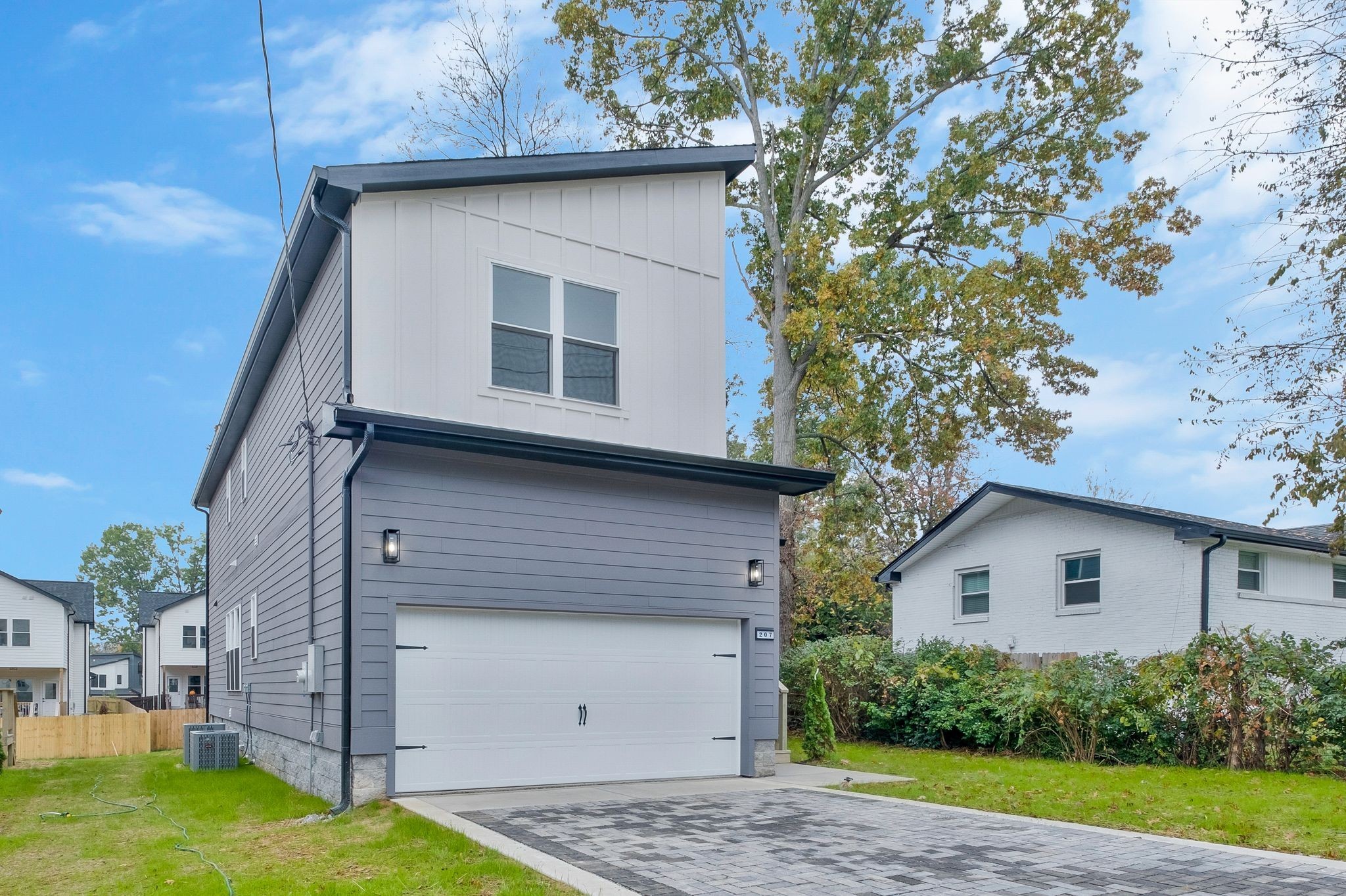 207 Paragon Mills Rd