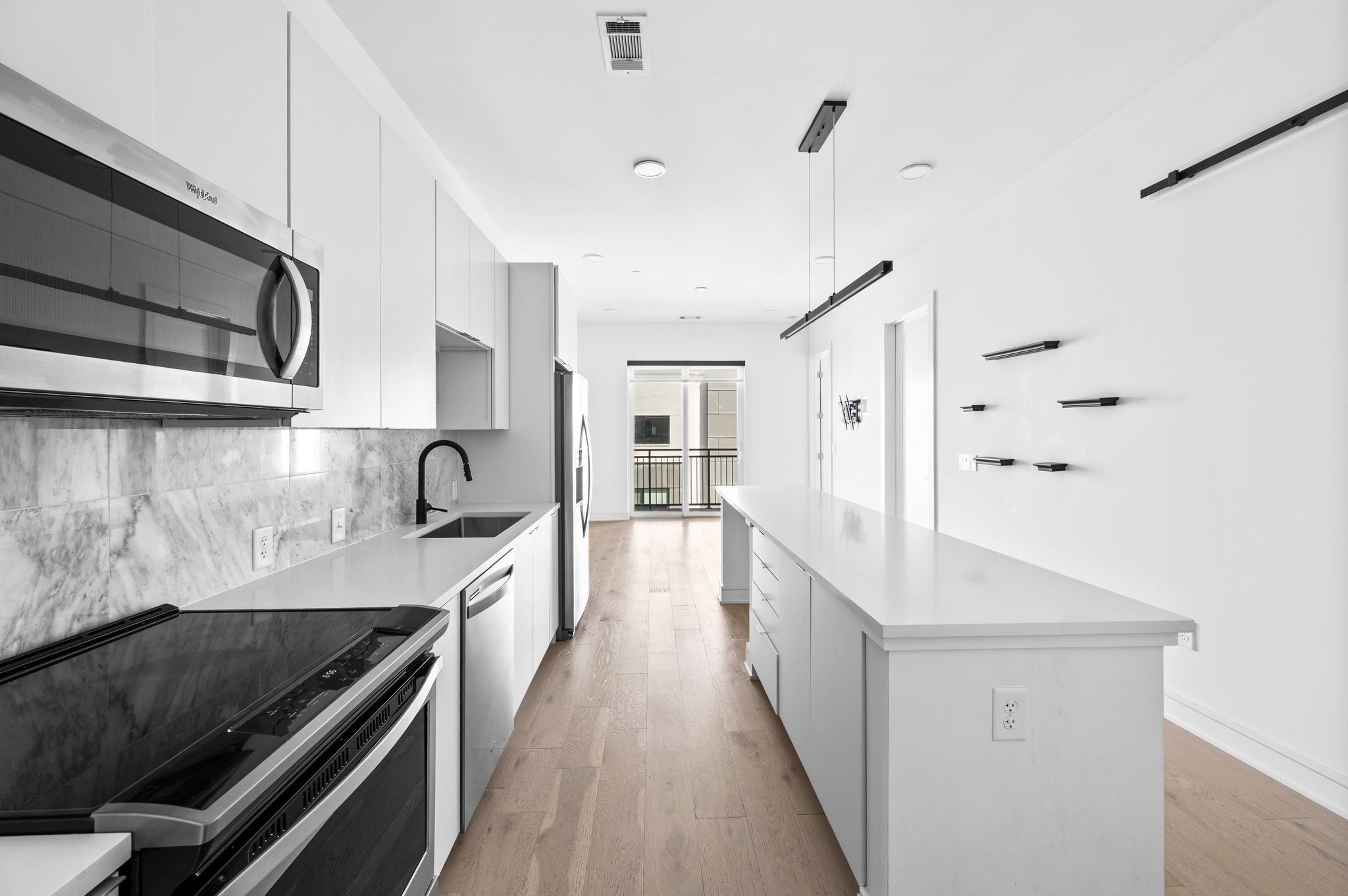 Nashville, Tennessee 37208, United States, 1 Bedroom Bedrooms, ,1 BathroomBathrooms,Residential,Coming Soon,195338