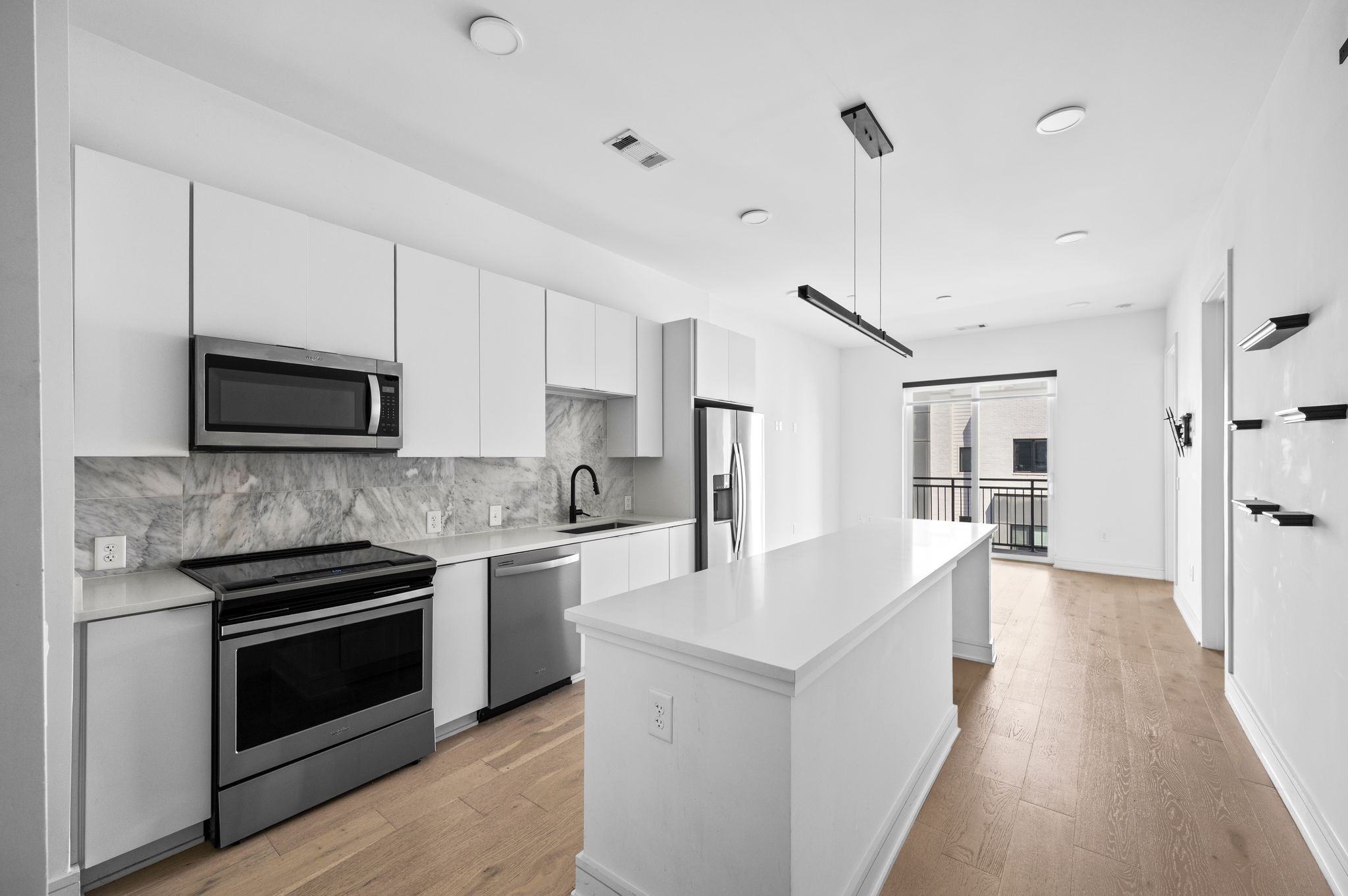 Nashville, Tennessee 37208, United States, 1 Bedroom Bedrooms, ,1 BathroomBathrooms,Residential,Coming Soon,195338