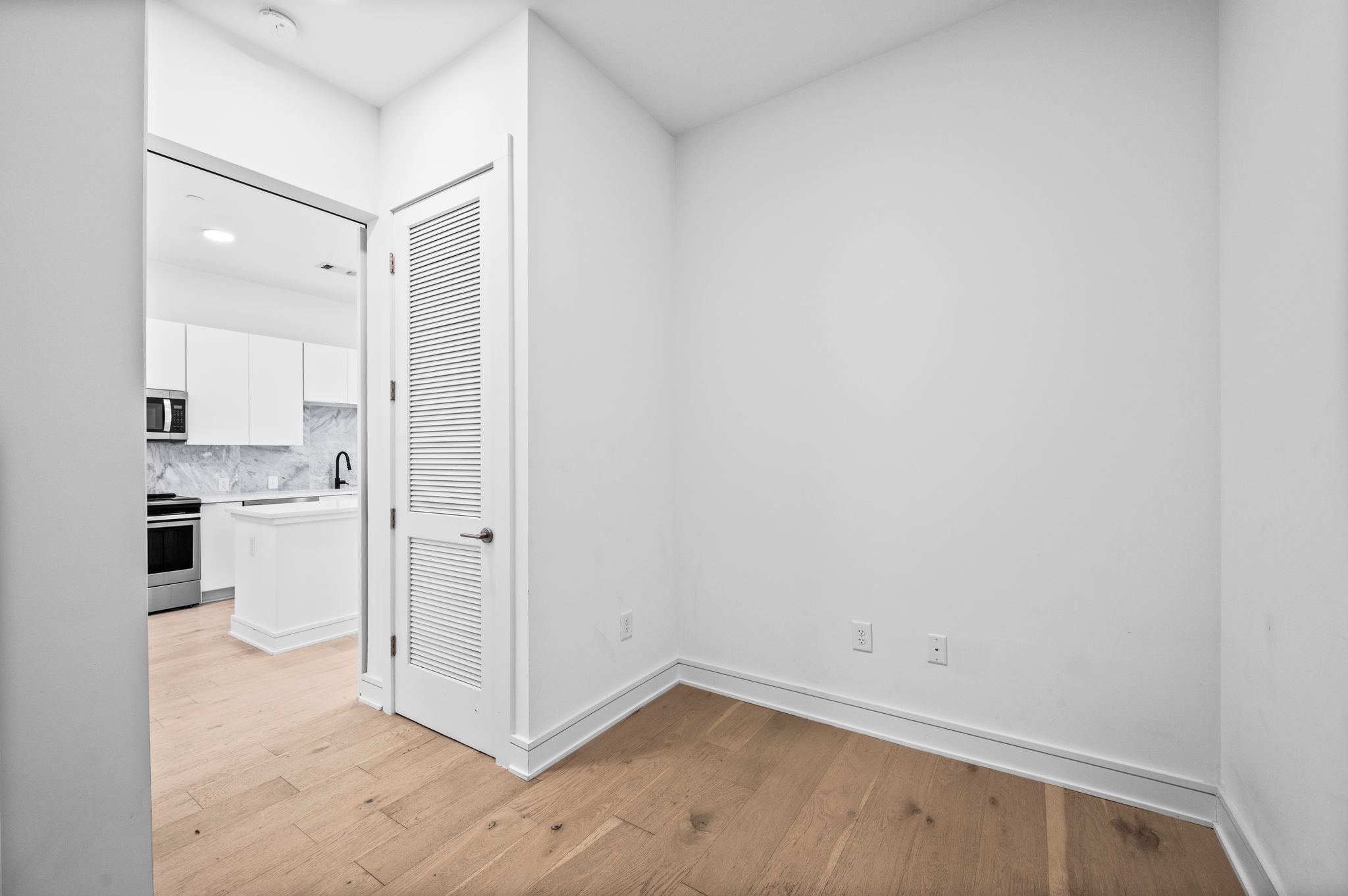 Nashville, Tennessee 37208, United States, 1 Bedroom Bedrooms, ,1 BathroomBathrooms,Residential,Coming Soon,195338