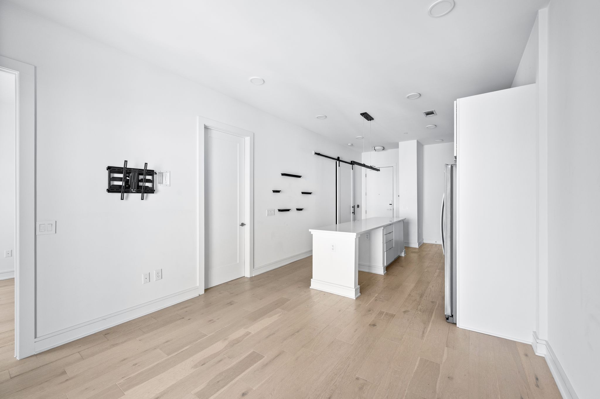 Nashville, Tennessee 37208, United States, 1 Bedroom Bedrooms, ,1 BathroomBathrooms,Residential,Coming Soon,195338