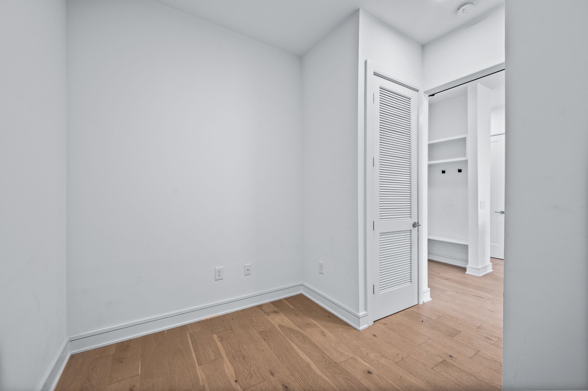 Nashville, Tennessee 37208, United States, 1 Bedroom Bedrooms, ,1 BathroomBathrooms,Residential,Coming Soon,195338