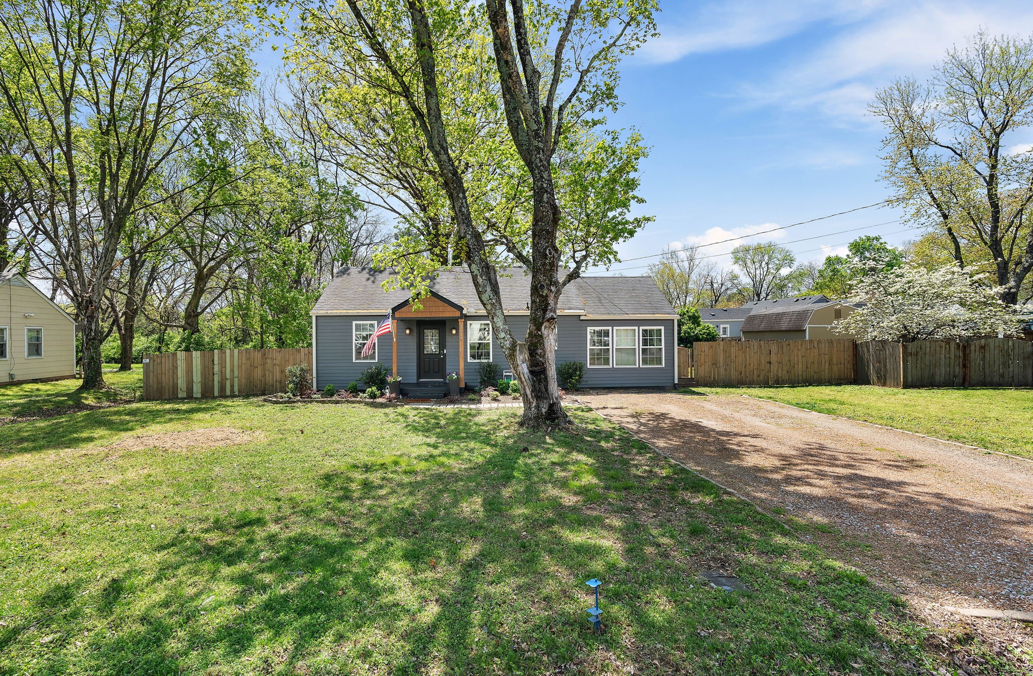 2614 Live Oak Rd