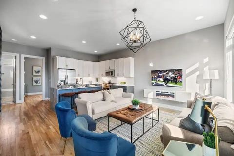 1000 W Trinity Ln E Nashville TN 37218