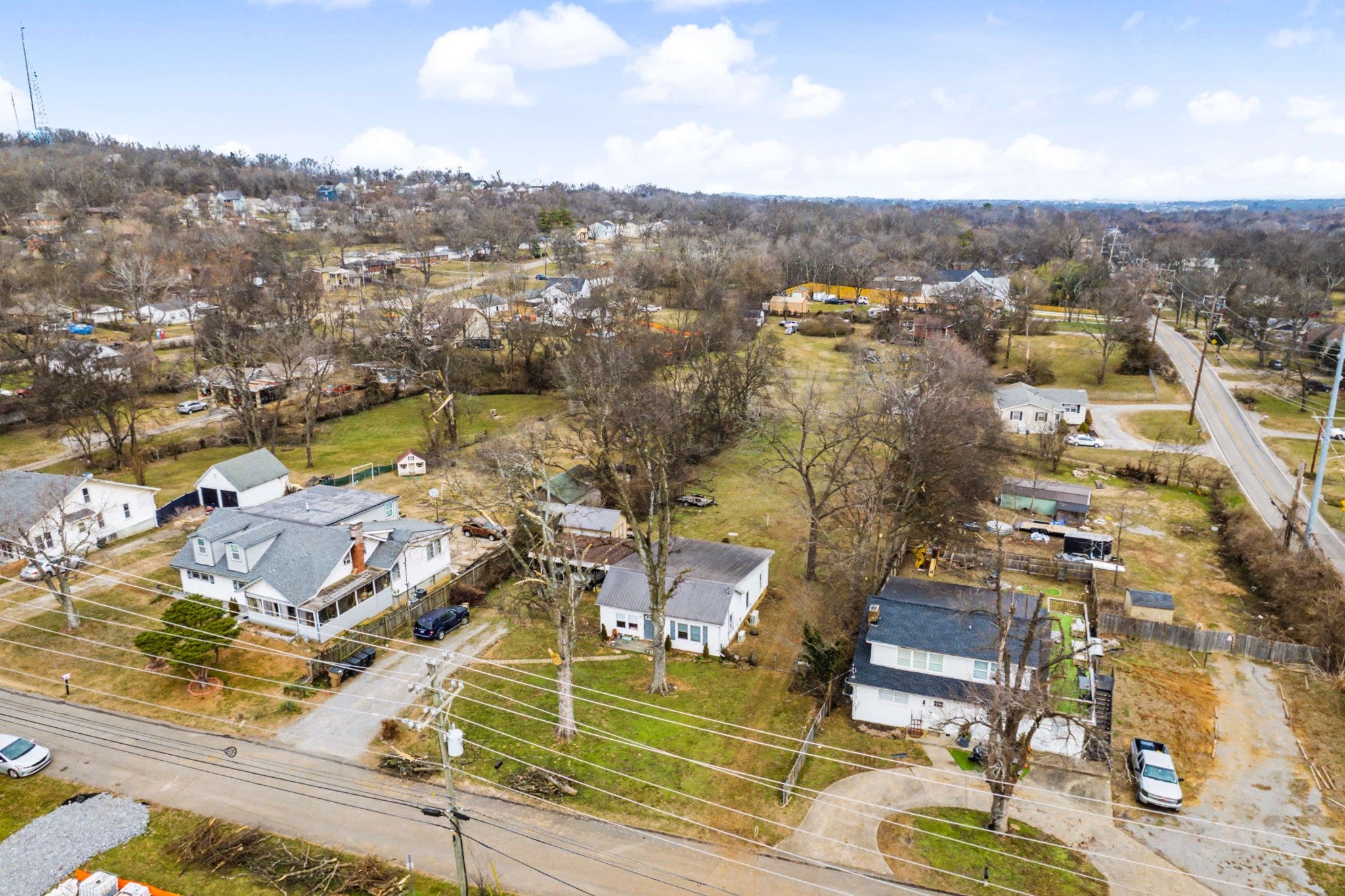 737 Saunders Ct