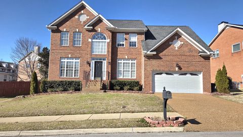 Photo of 368 Logans Cir, Franklin, TN 37067 (MLS # 3138176)
