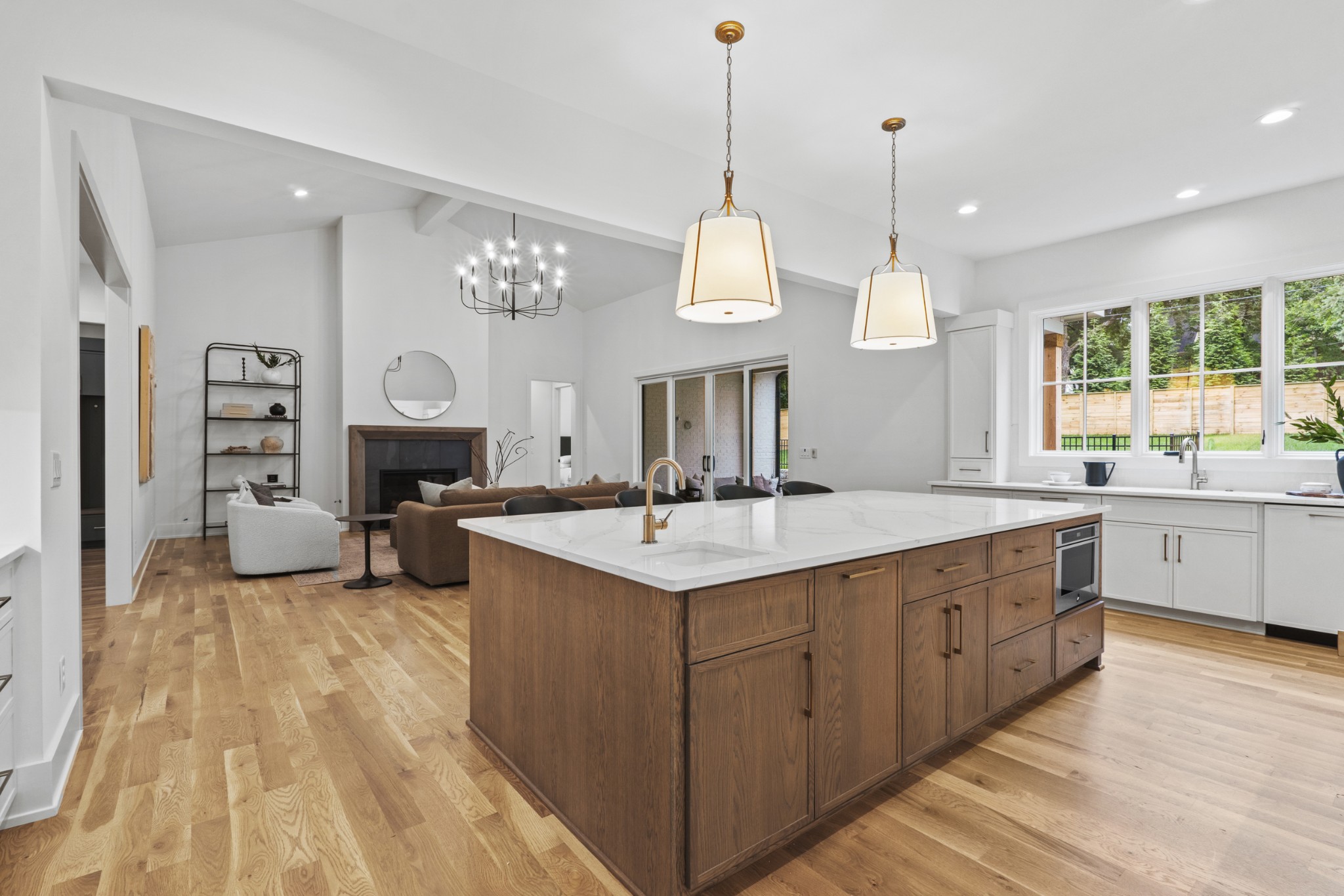 3605 Rainbow Pl
