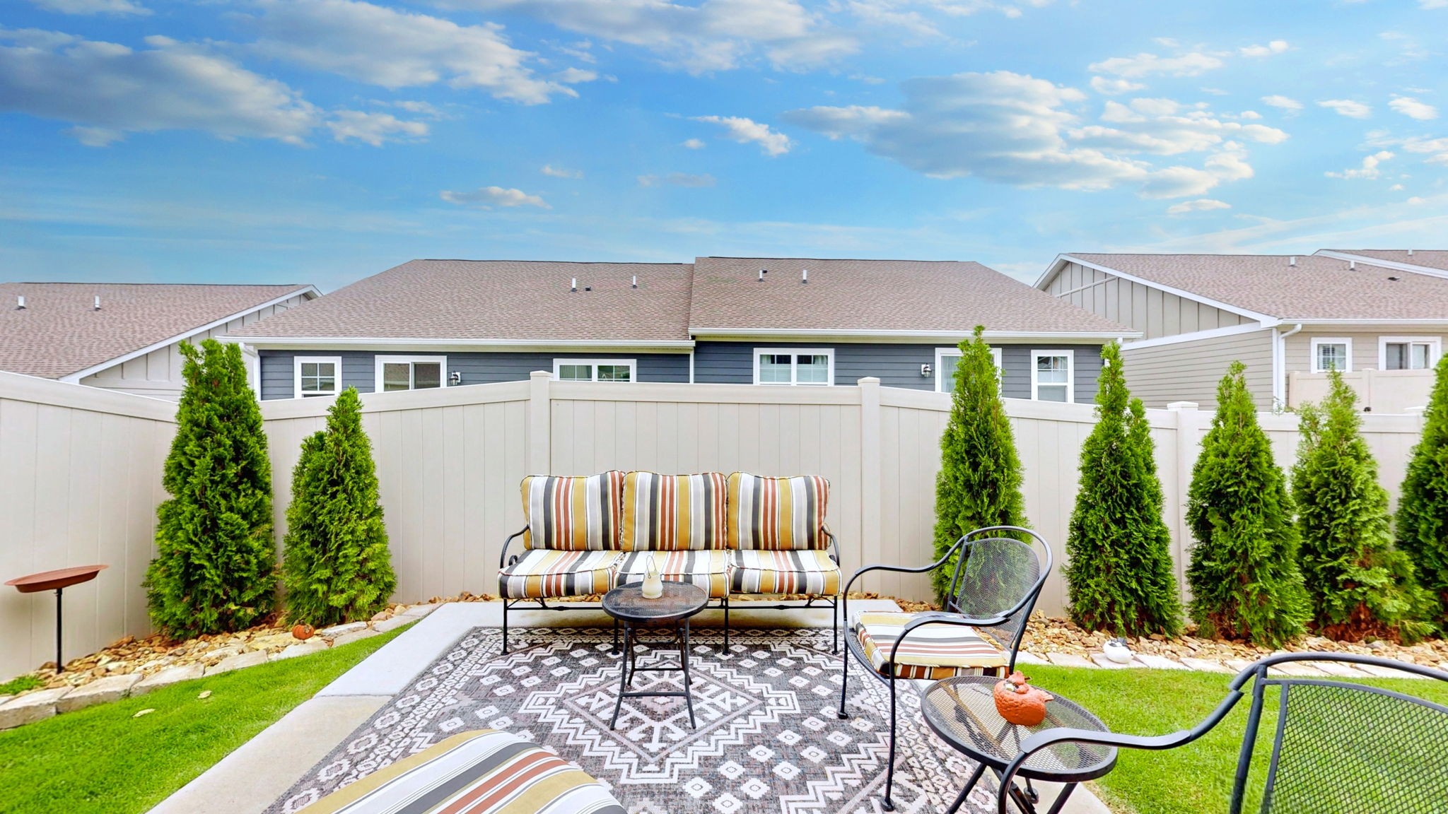 429 Multrees Pl