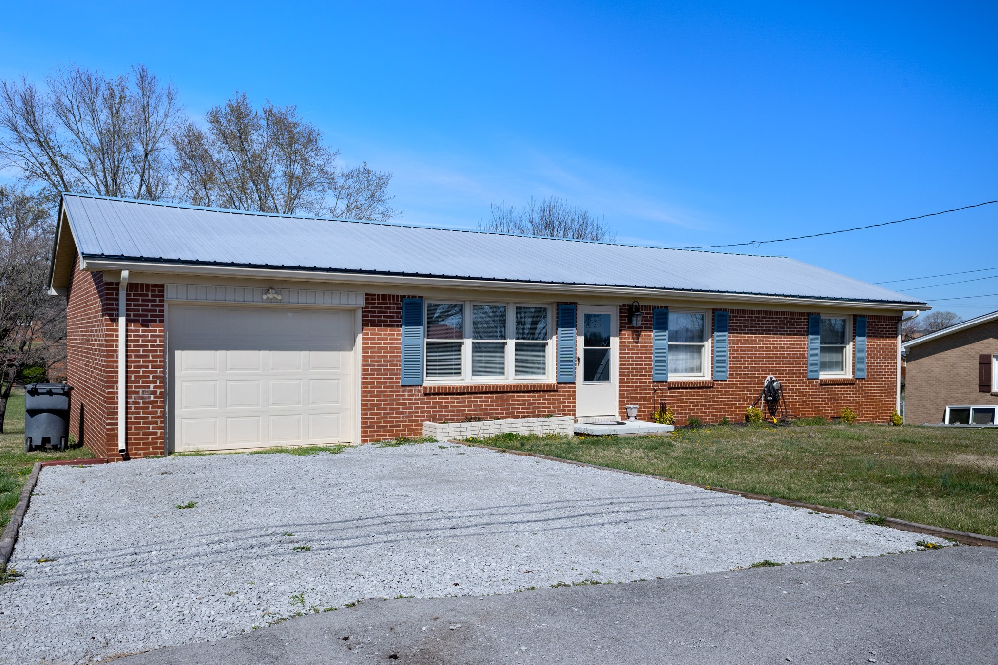 218 Cherry Ln