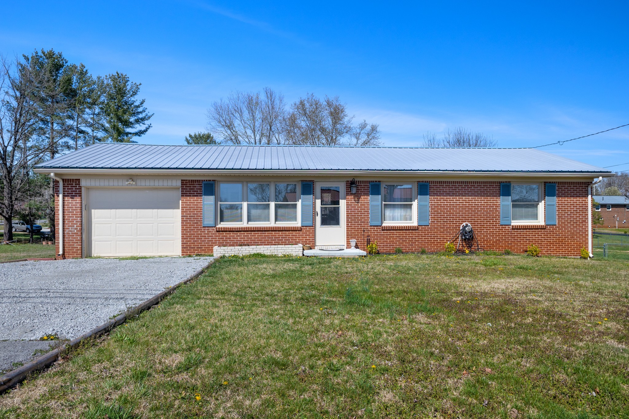 218 Cherry Ln