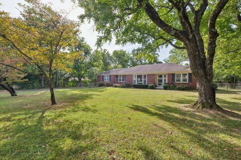 2559 Lakeland Dr Nashville TN 37214