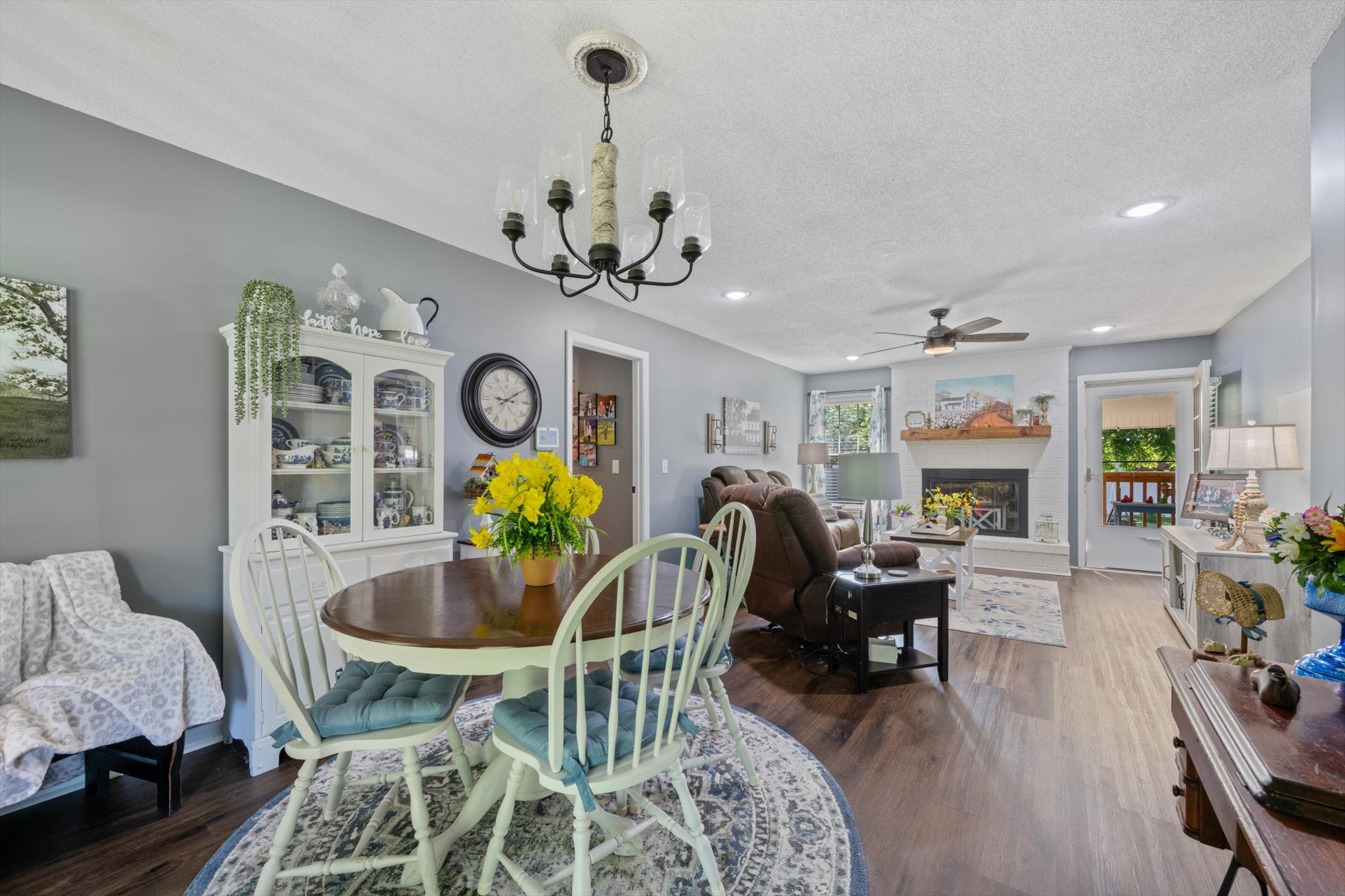 106 McFarlin Rd