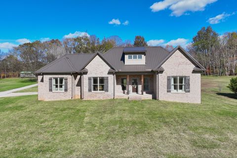 2189 Double Branch Rd Columbia TN 38401