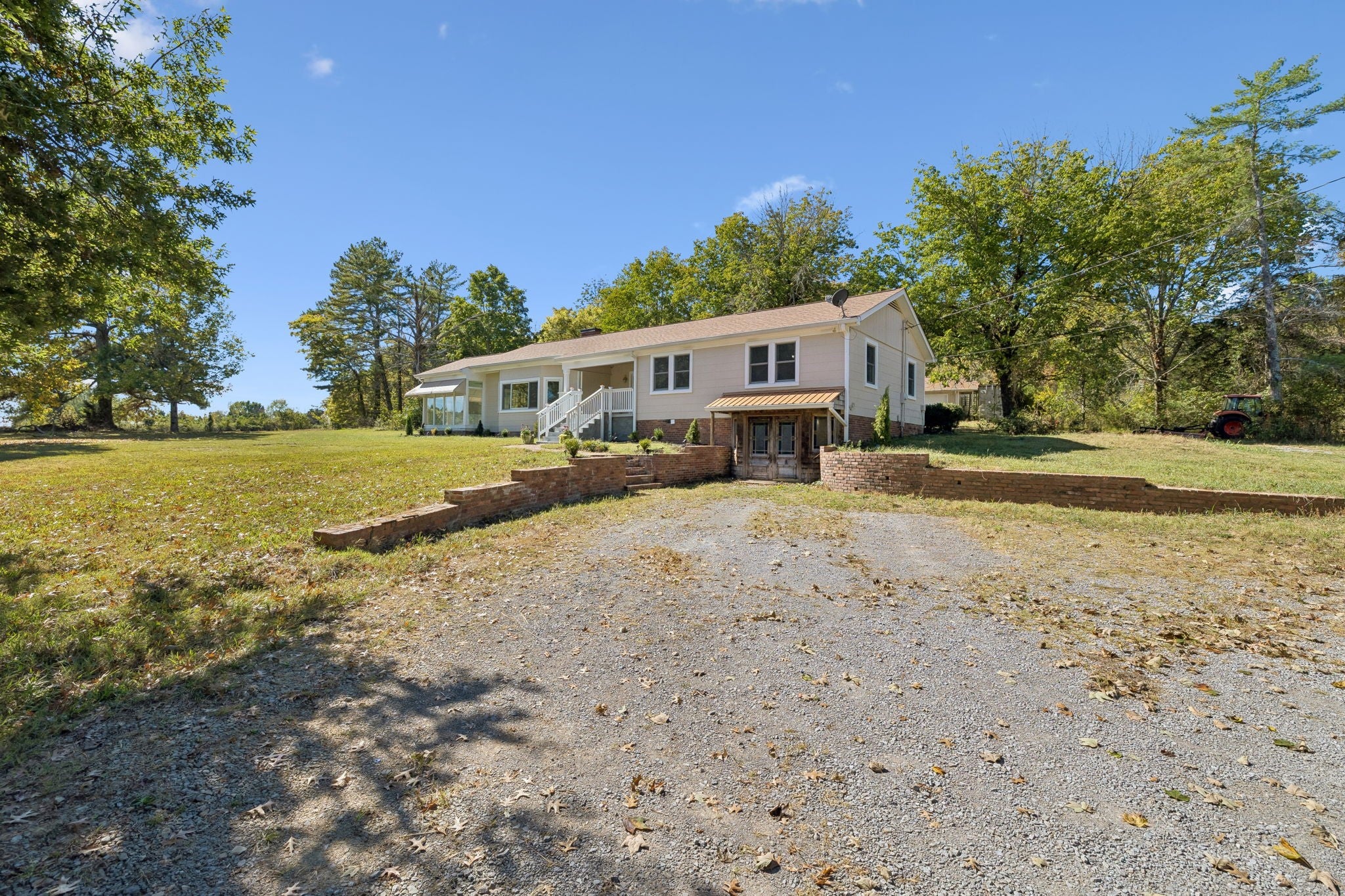 2036 Sparta Pike