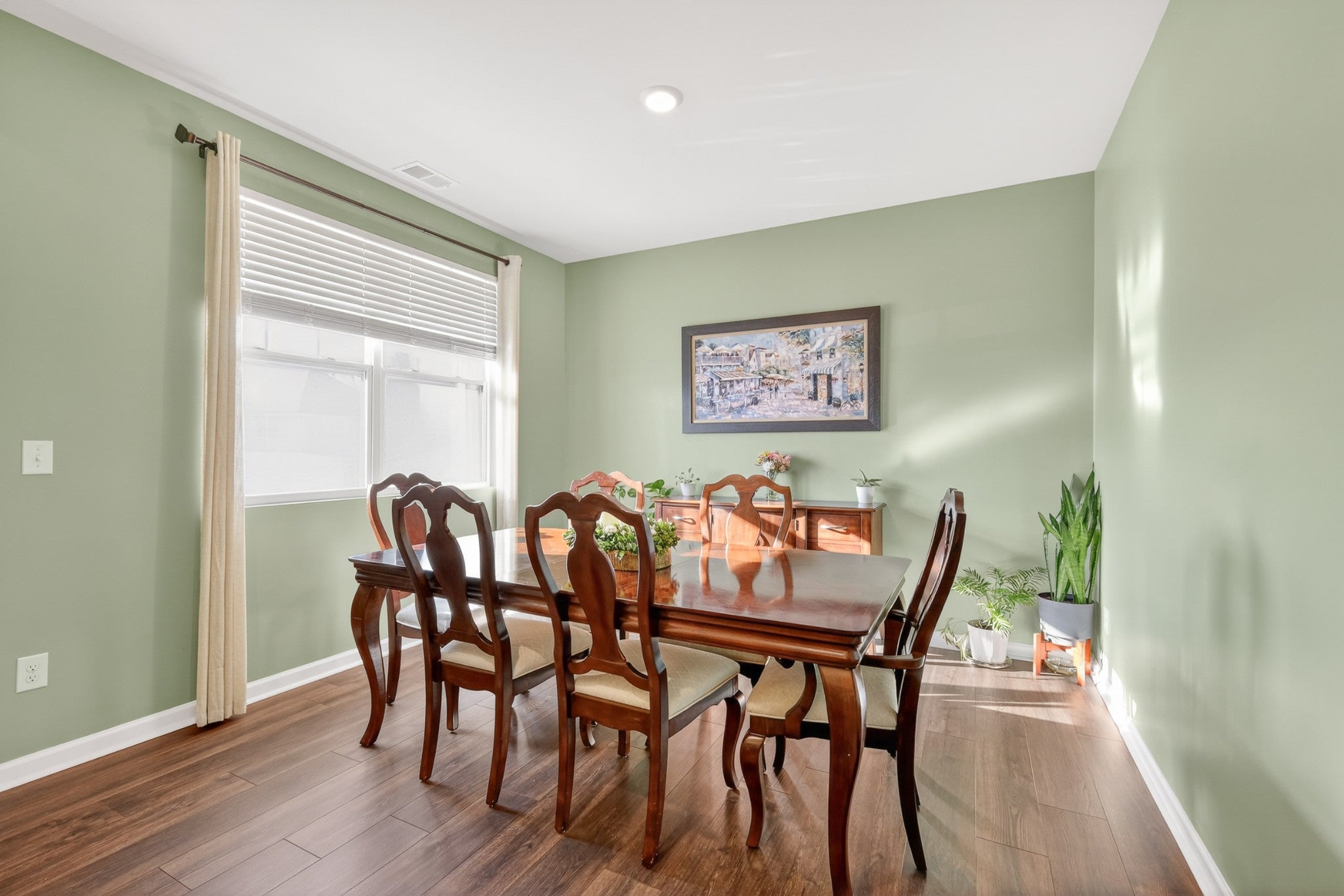 2200 Stonemeade Dr
