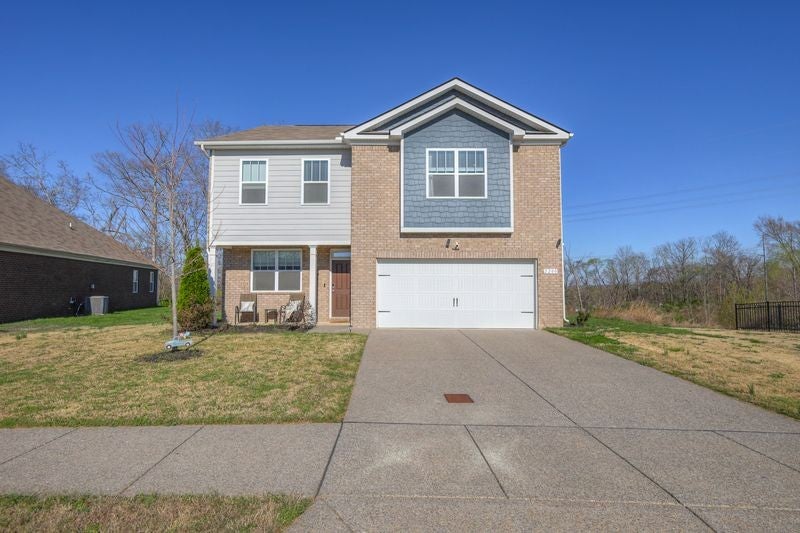 2200 Stonemeade Dr