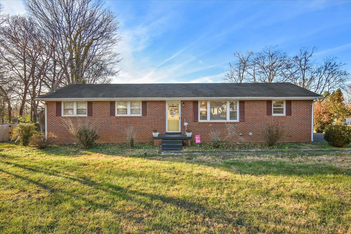 104 Burrum Dr