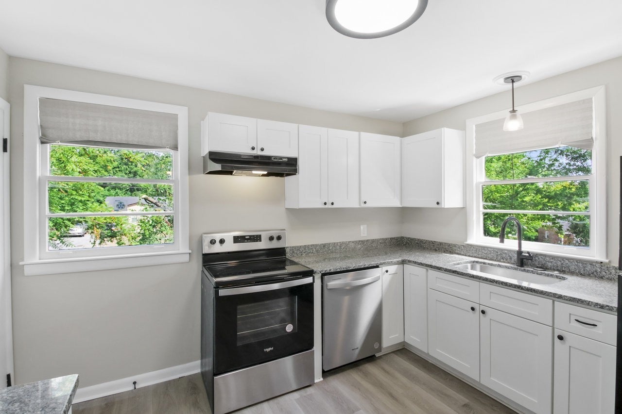 3-bed listing at 3248 Crowe Dr, Nashville