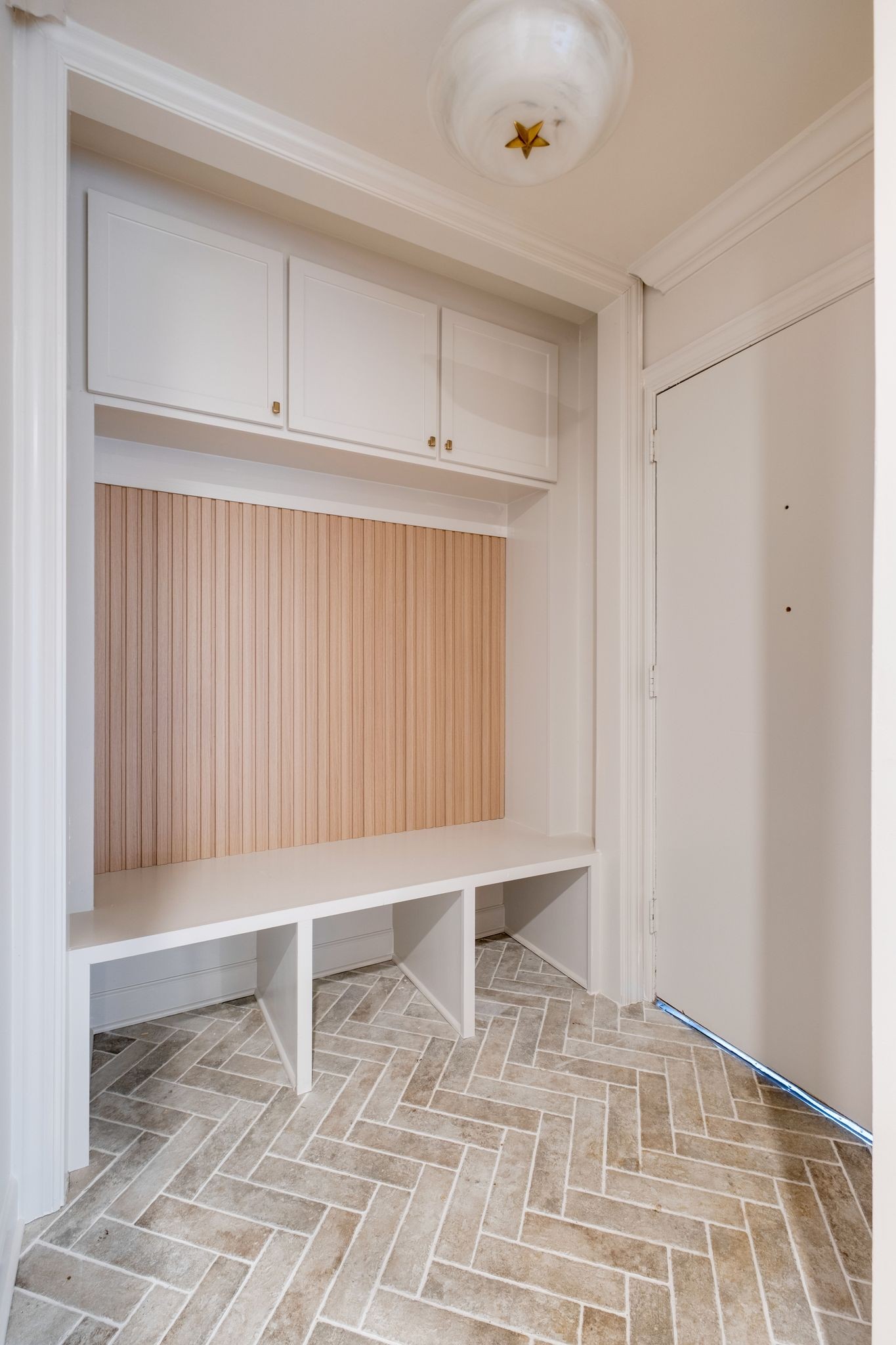 6916 Highland Park Dr