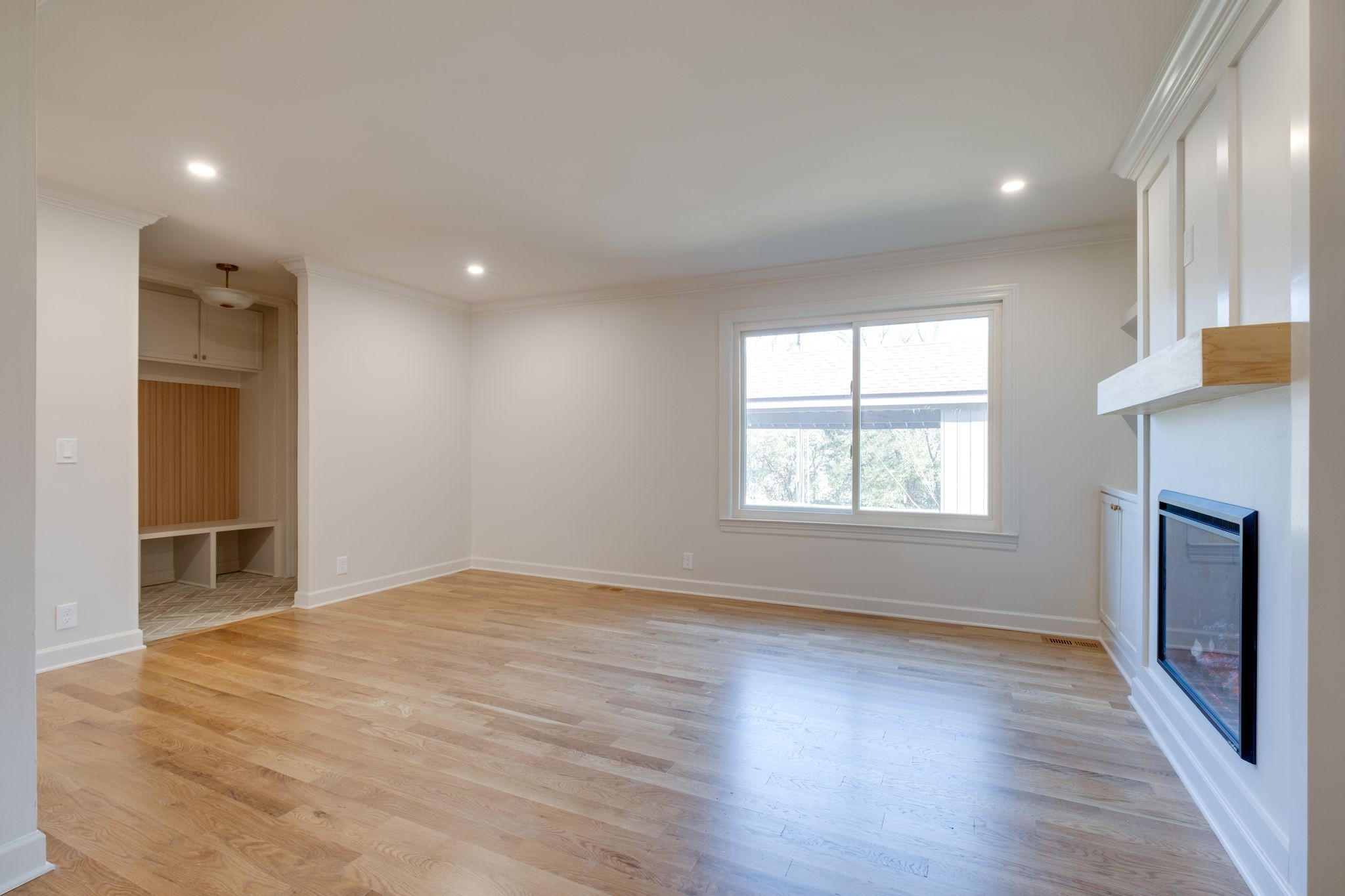 6916 Highland Park Dr