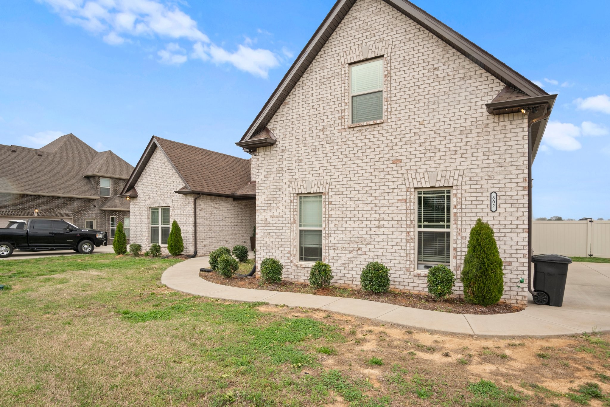 802 Walnut Grove Rd