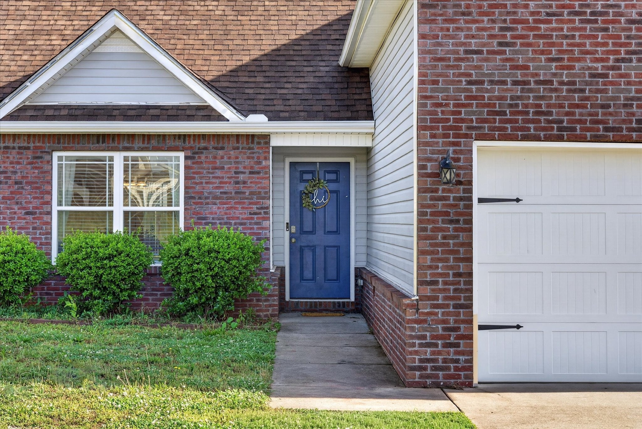837 Shelton Cir