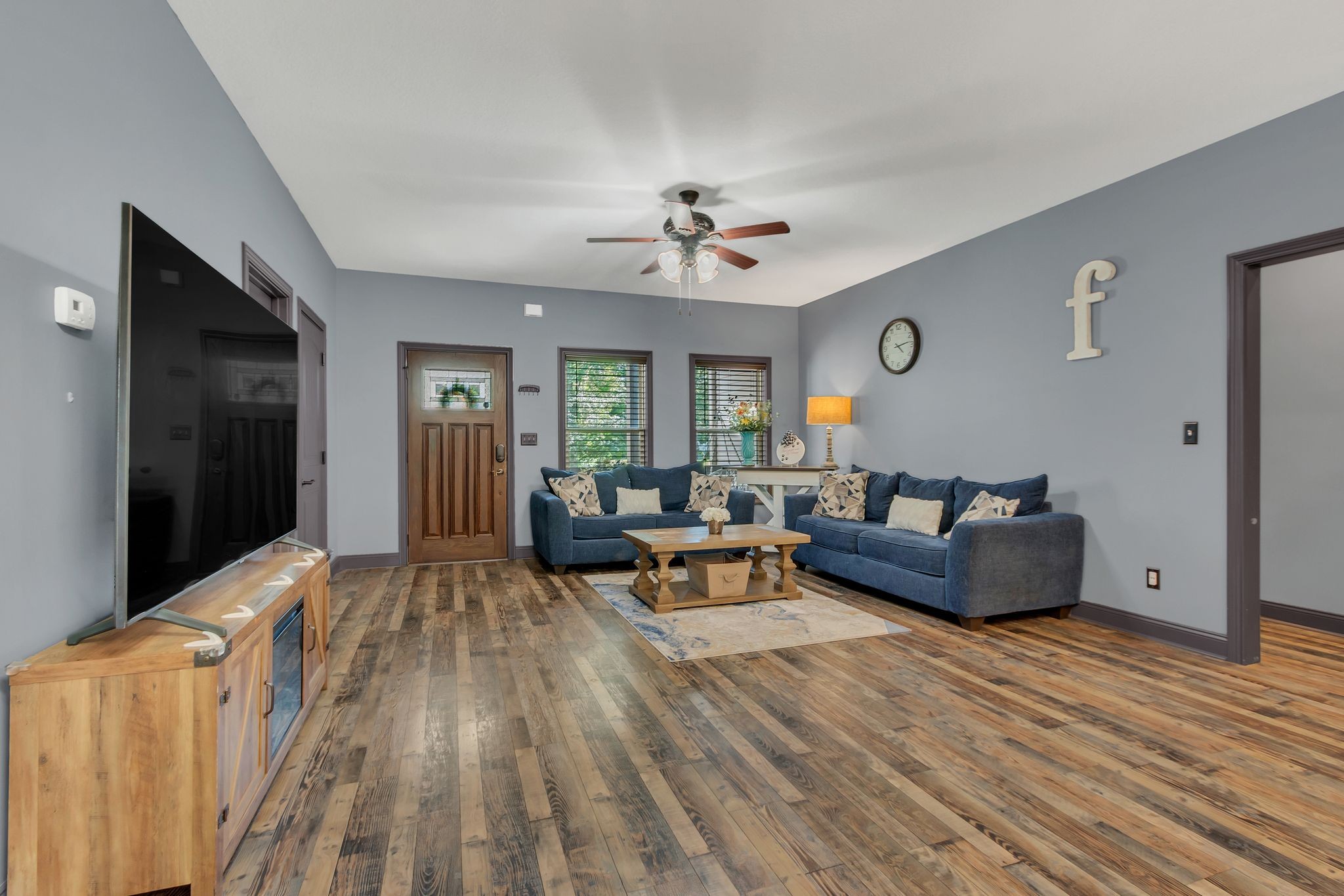 Burns, Tennessee 37029, United States, 3 Bedrooms Bedrooms, ,3 BathroomsBathrooms,Residential,Pending,188130