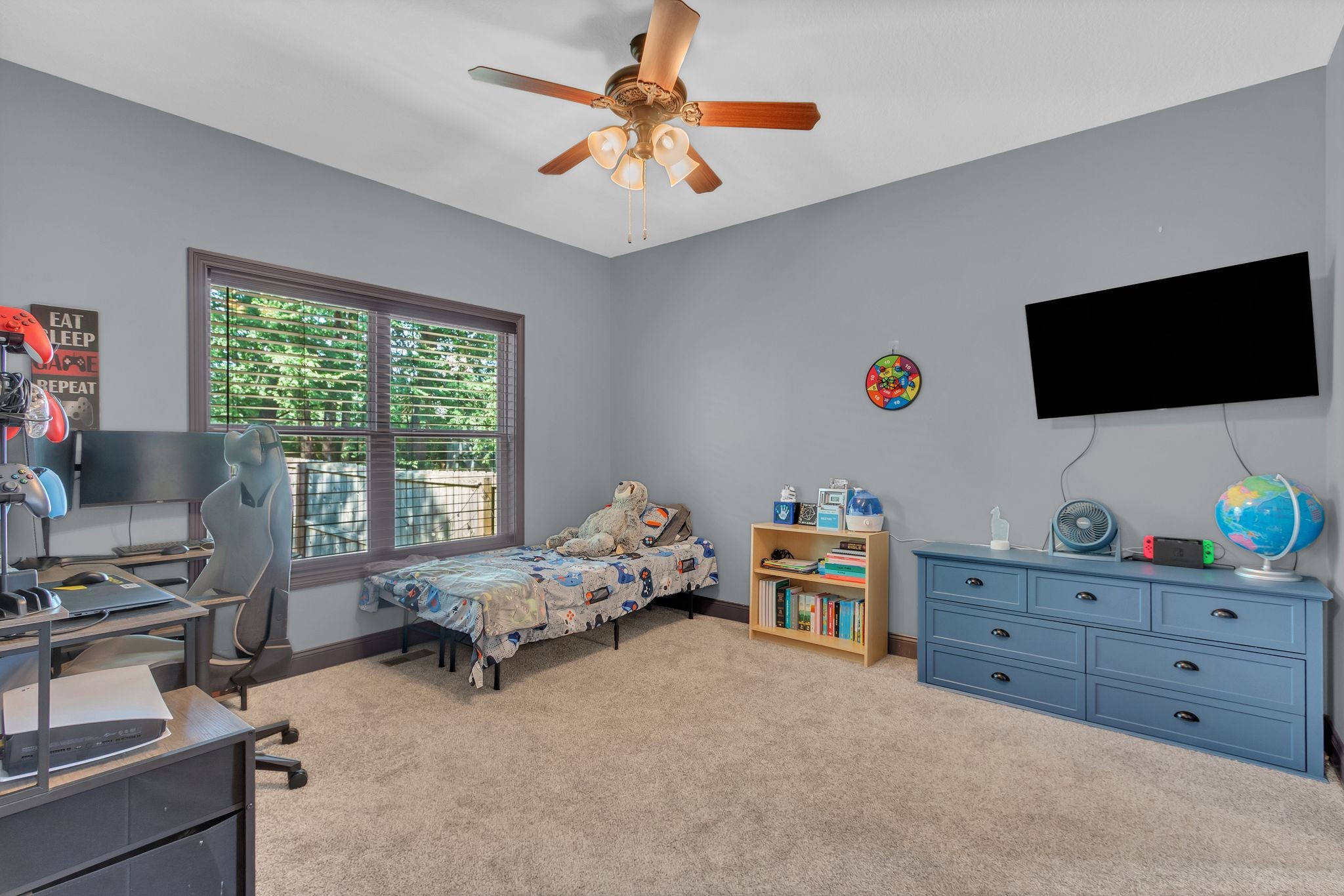 Burns, Tennessee 37029, United States, 3 Bedrooms Bedrooms, ,3 BathroomsBathrooms,Residential,Pending,188130