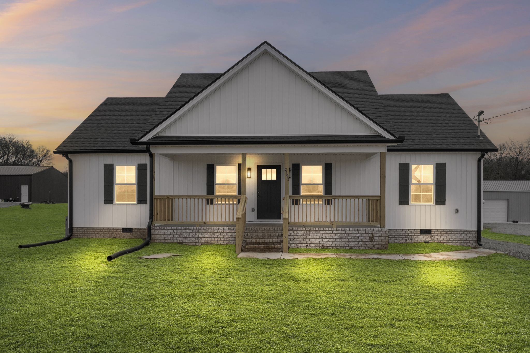 2193 Claude Fox Rd