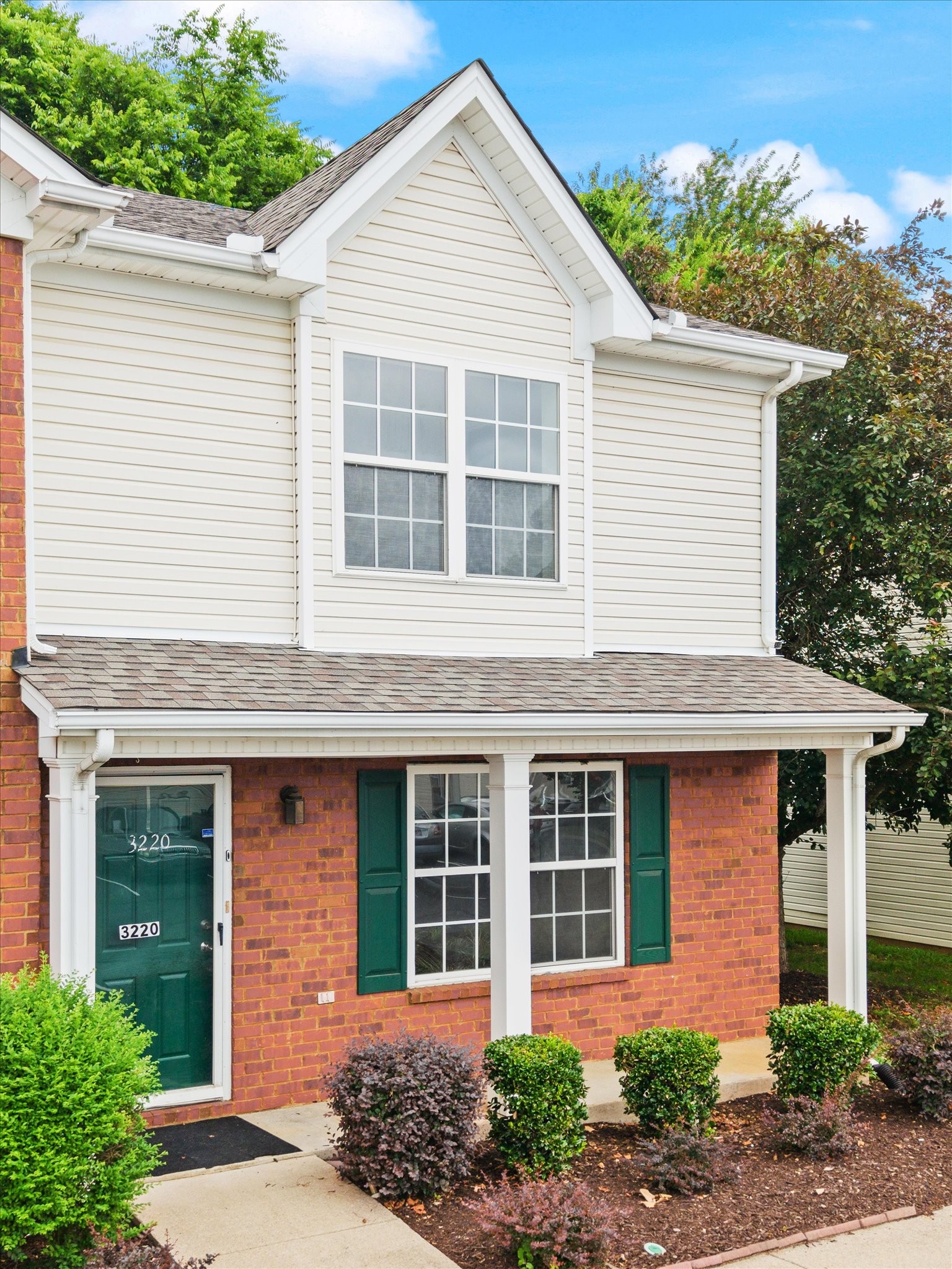 3220 Prater Ct