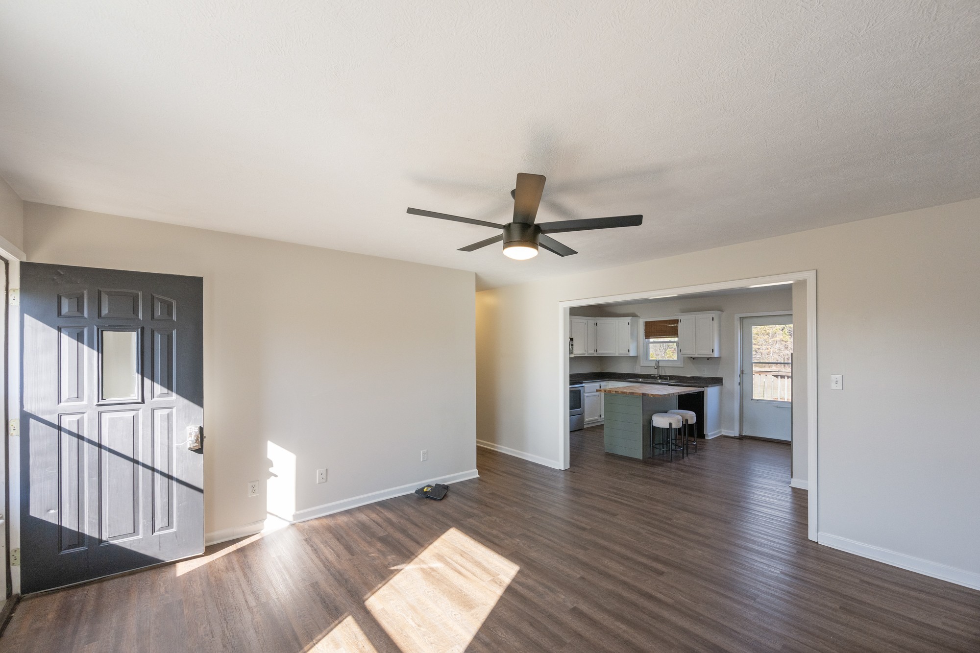 2215 State Route 22A S