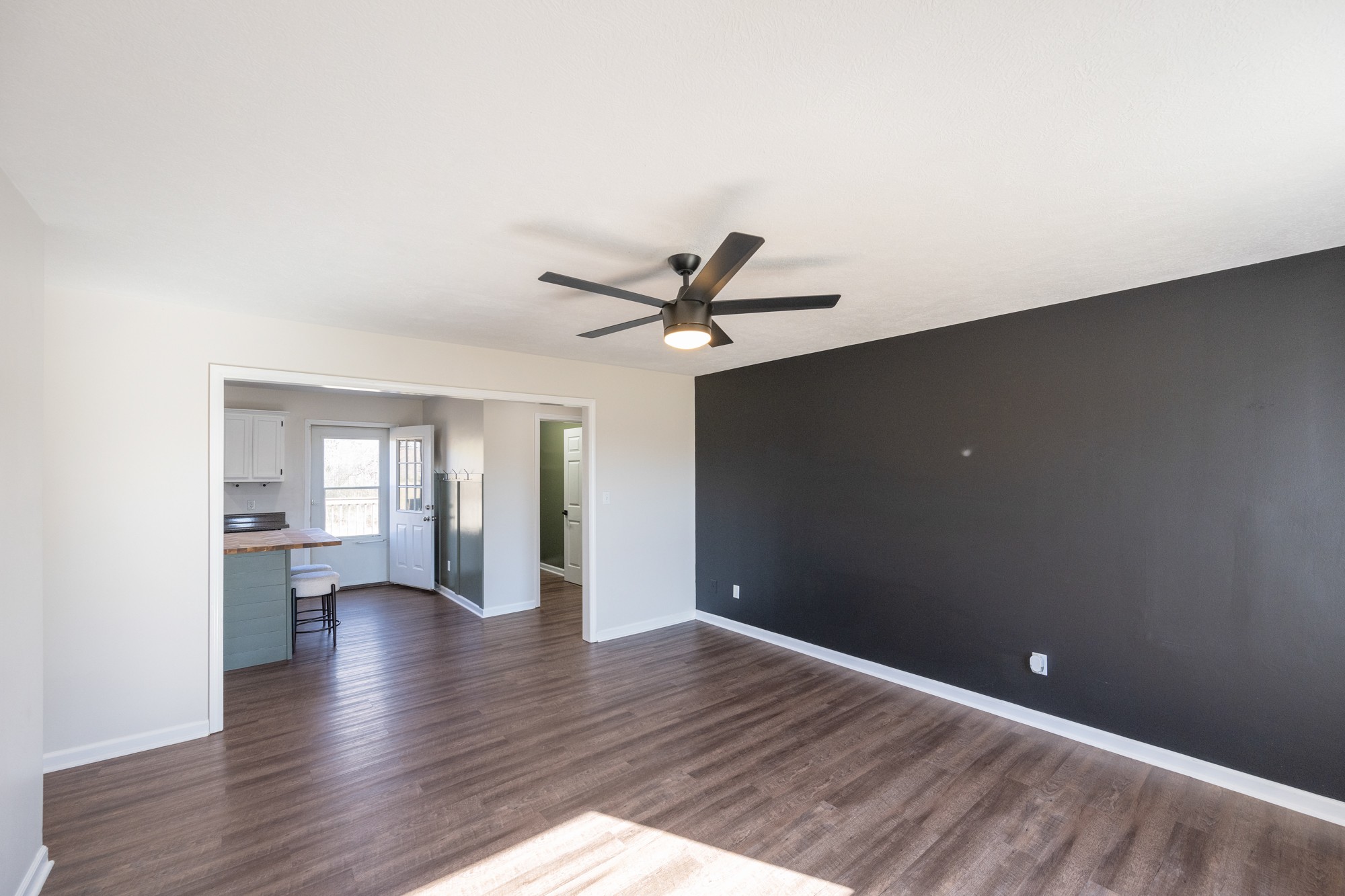 2215 State Route 22A S