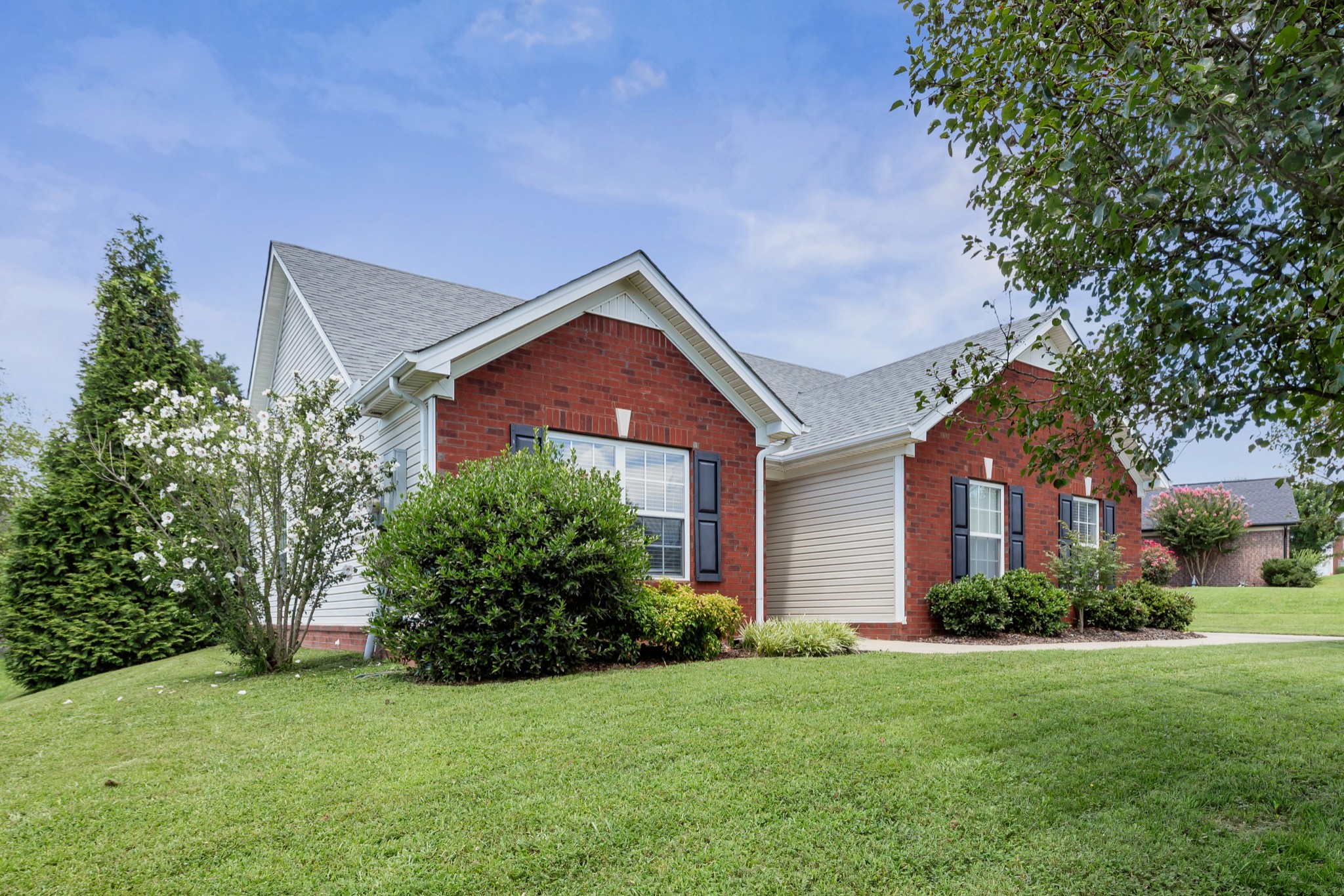 3313 Monoco Dr