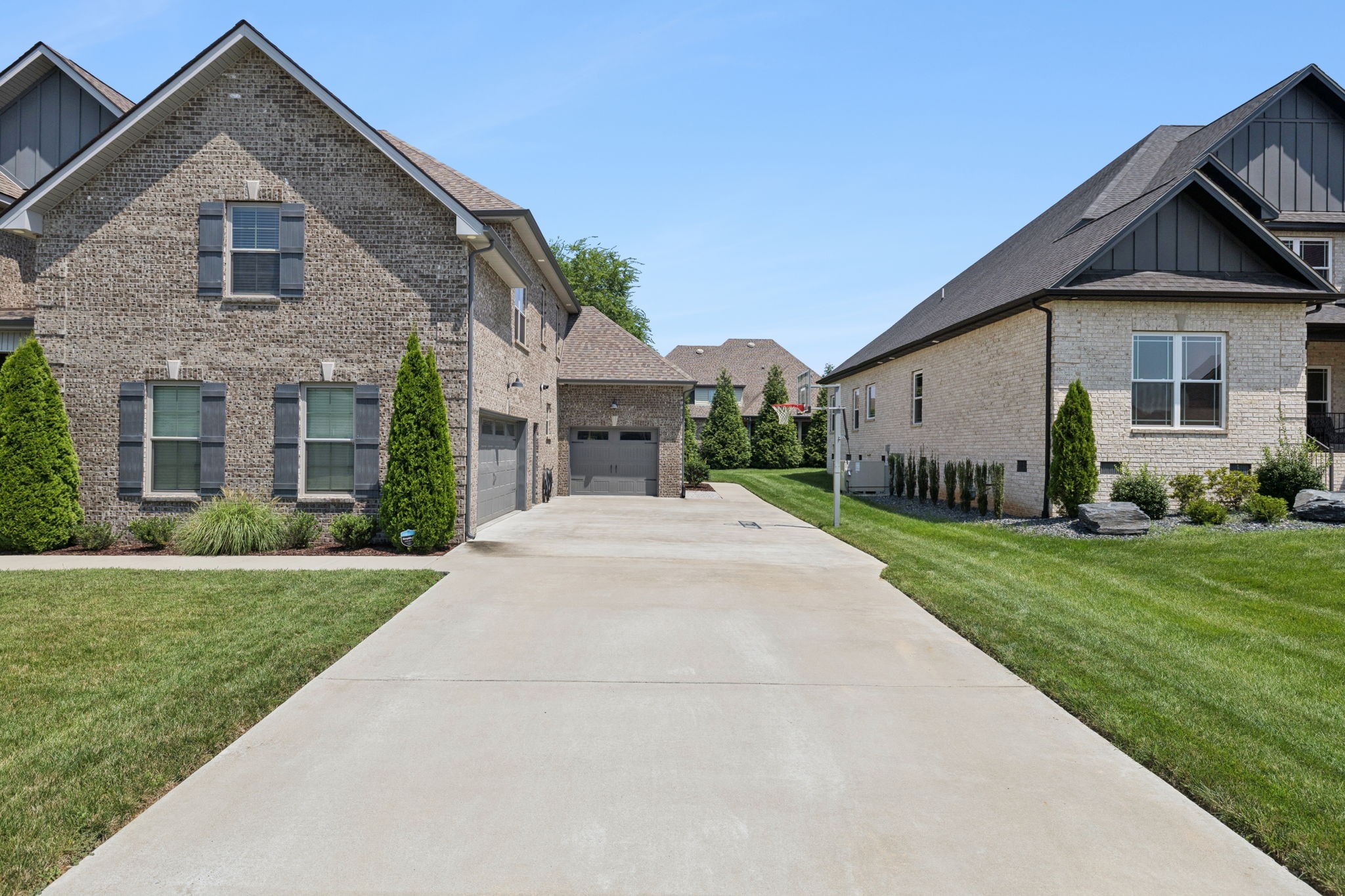 619 Chrisview Ct